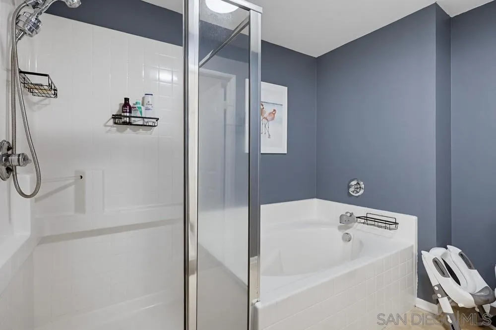 Photo #22: 260014121 Listing: Photo #22