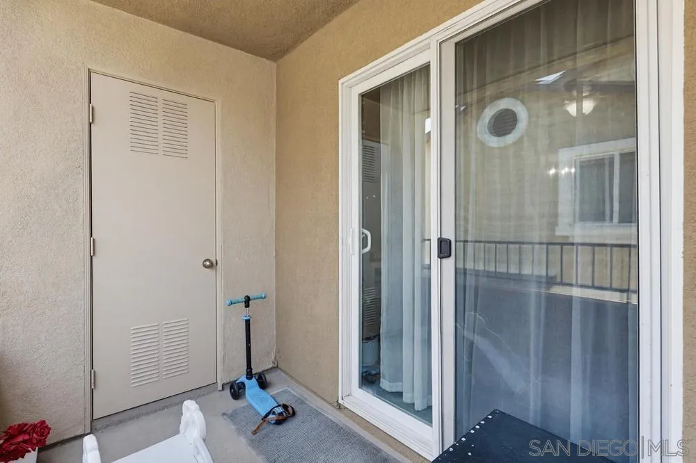 Photo #33: 260014121 Listing: Photo #33
