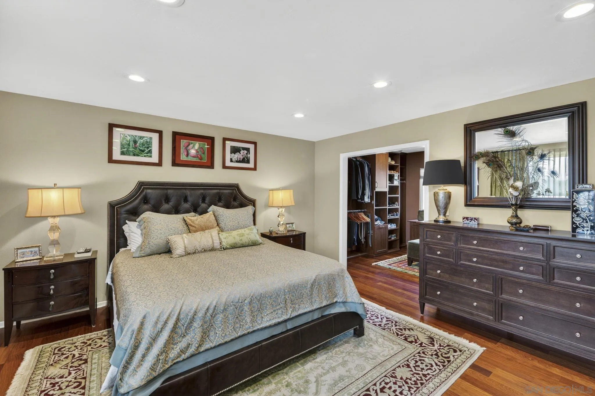 https://cdn.realtyfeed.com/cdn/127/260014122/13c7a471570132da096e3b64e617f5f6.webp
