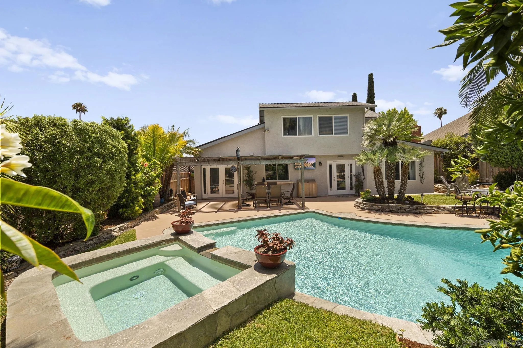 https://cdn.realtyfeed.com/cdn/127/260014122/650ae0ef3f332195234dfd09a79c3ffb.webp