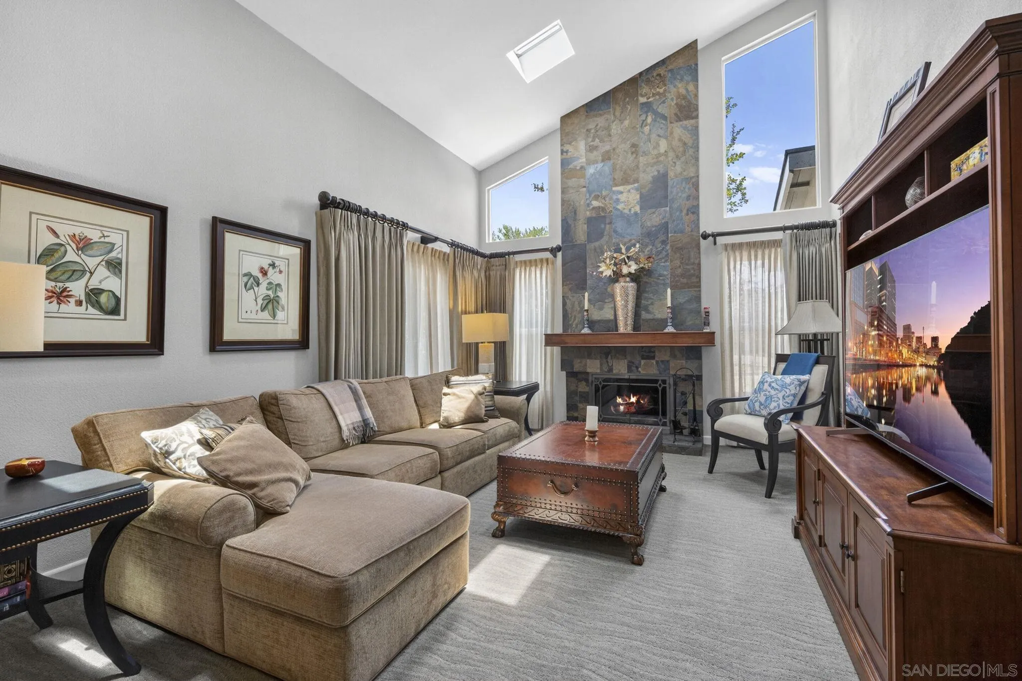 https://cdn.realtyfeed.com/cdn/127/260014122/941c59f16cf76f5c0a1e3ed04f80b1c0.webp