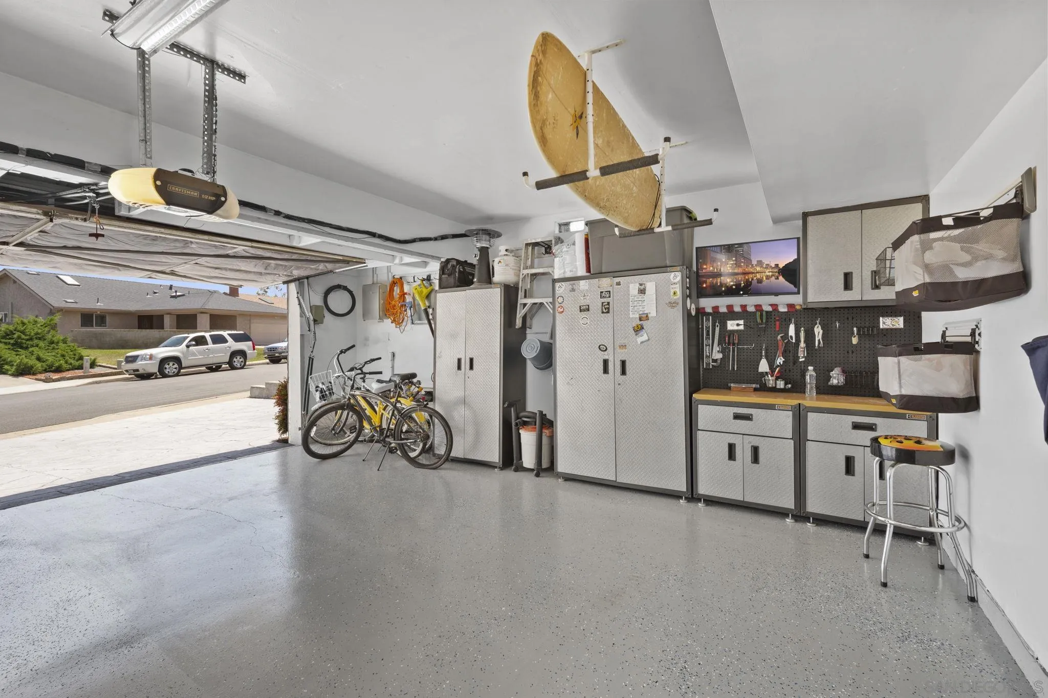 https://cdn.realtyfeed.com/cdn/127/260014122/b7e5033044dc46eec5a65e51f8e13613.webp