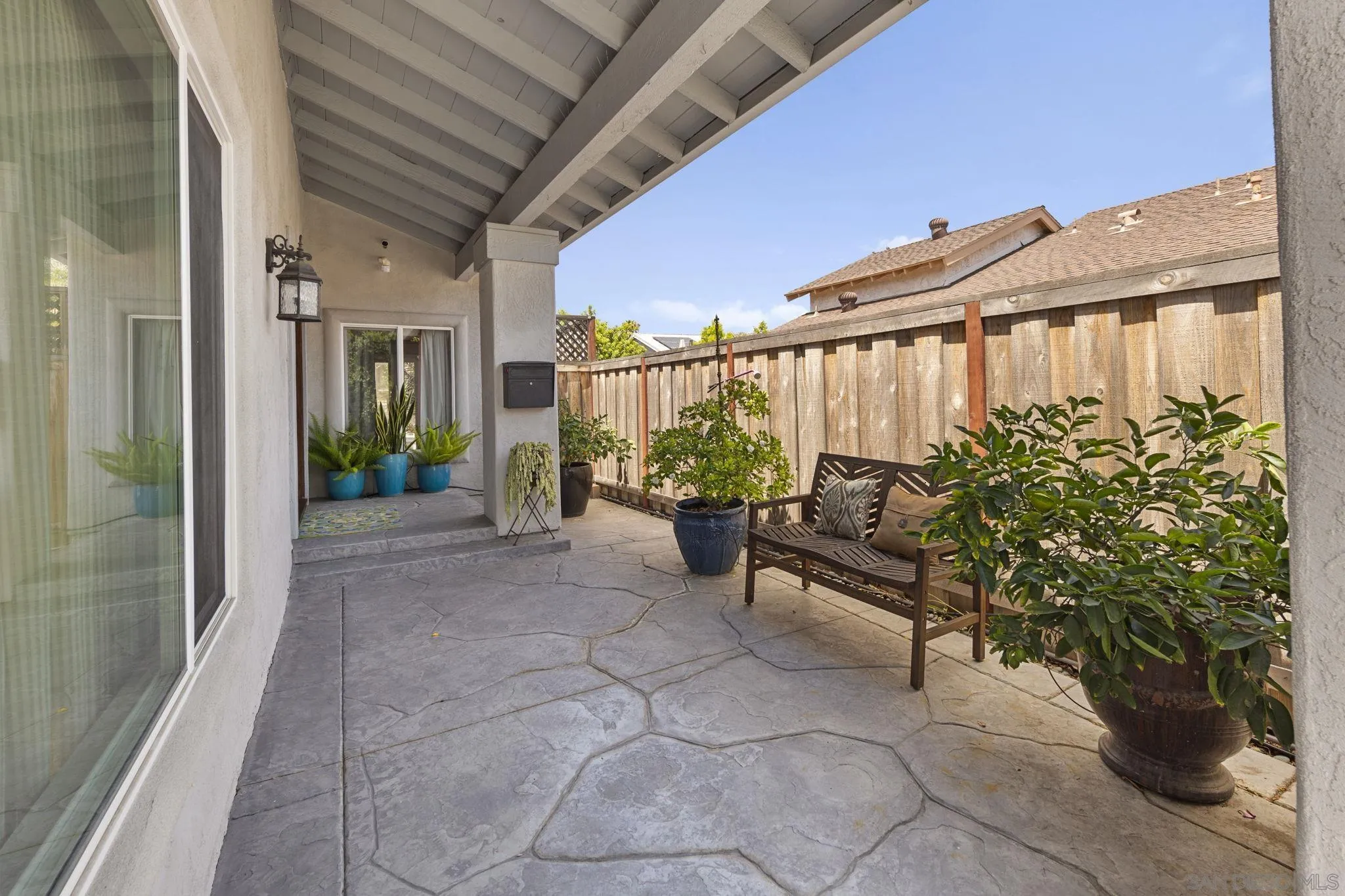 https://cdn.realtyfeed.com/cdn/127/260014122/f0911f2c3d0c2ec67c2074b637aff80e.webp