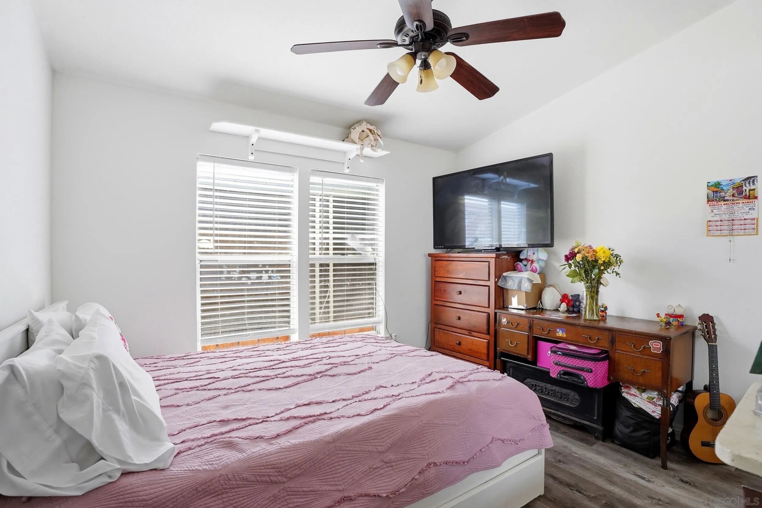 https://cdn.realtyfeed.com/cdn/127/260014123/c149e22985926359e077e2354e3b9e05.webp