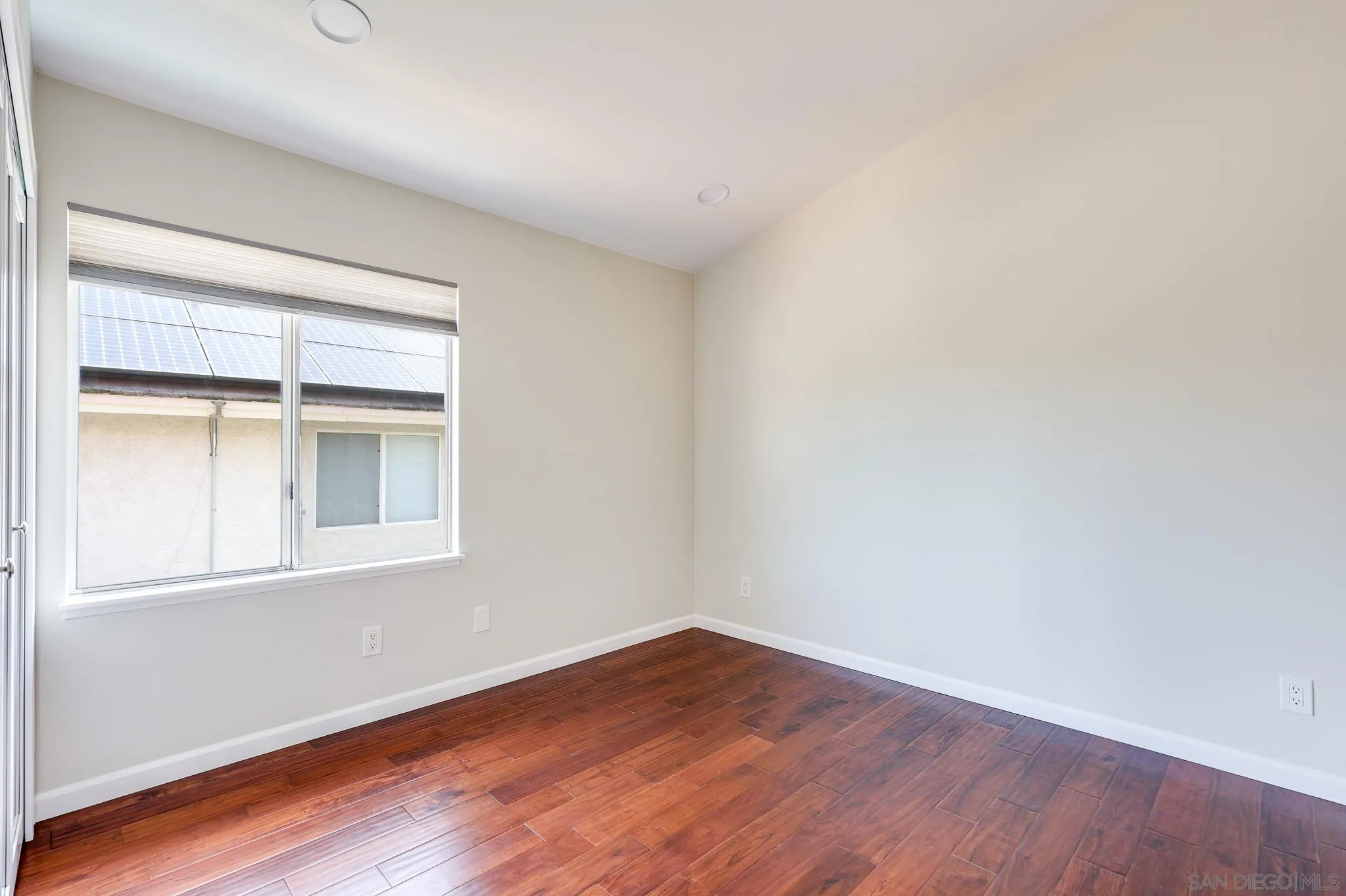 https://cdn.realtyfeed.com/cdn/127/260014128/1bf7e36c77d09b860c587b4bdd8cafca.webp