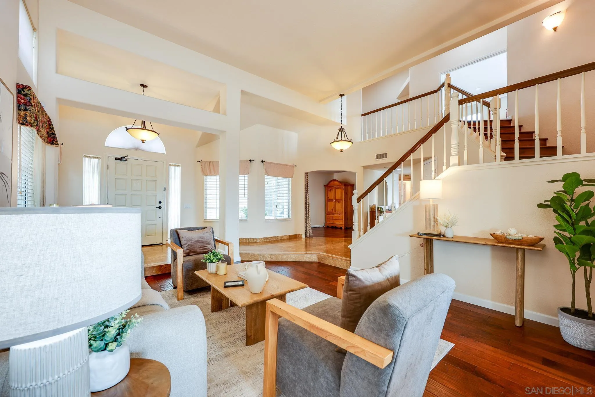 https://cdn.realtyfeed.com/cdn/127/260014128/1f0f7b6944ebedd5daa8a6a58925d195.webp