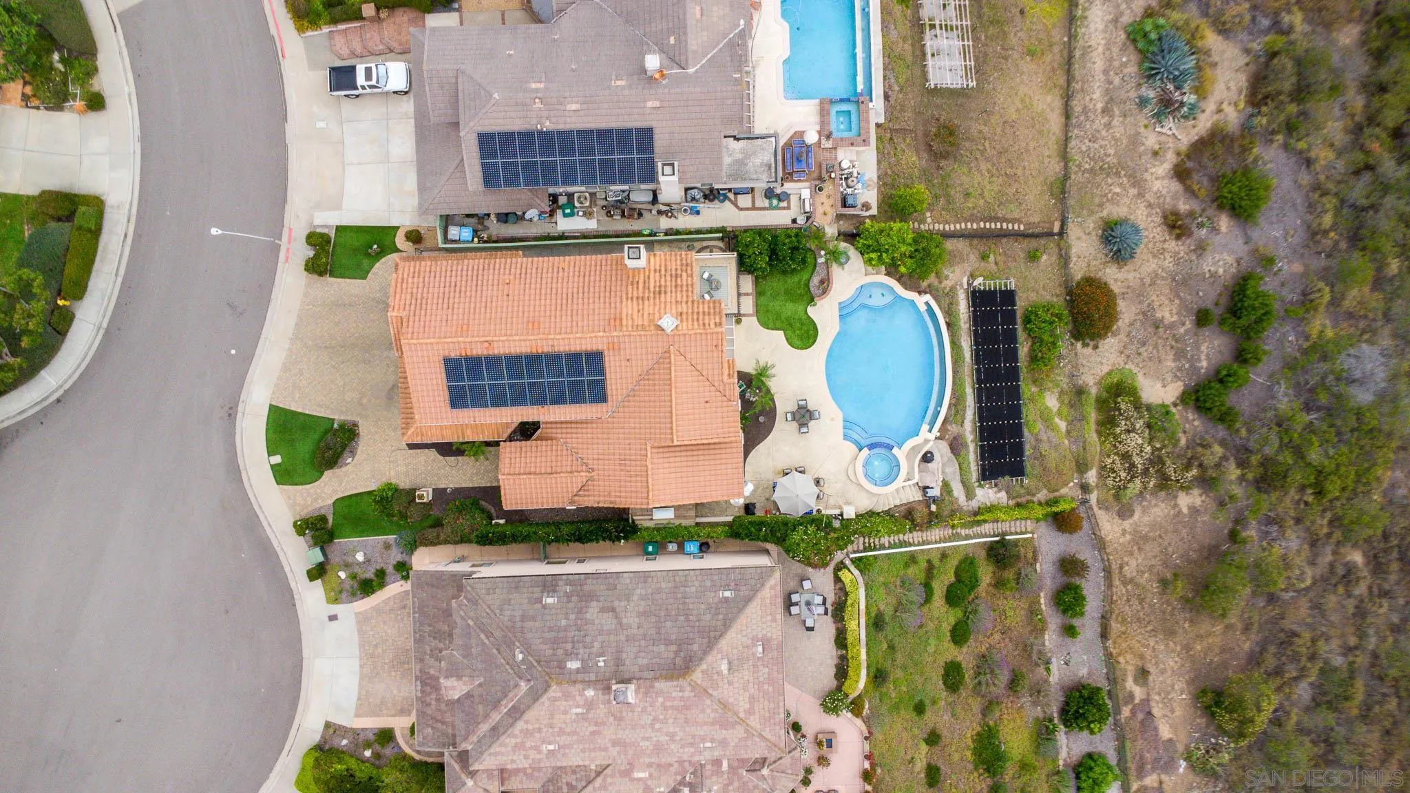 https://cdn.realtyfeed.com/cdn/127/260014128/1fc062956d373df7a242a9b93ad7e12c.webp