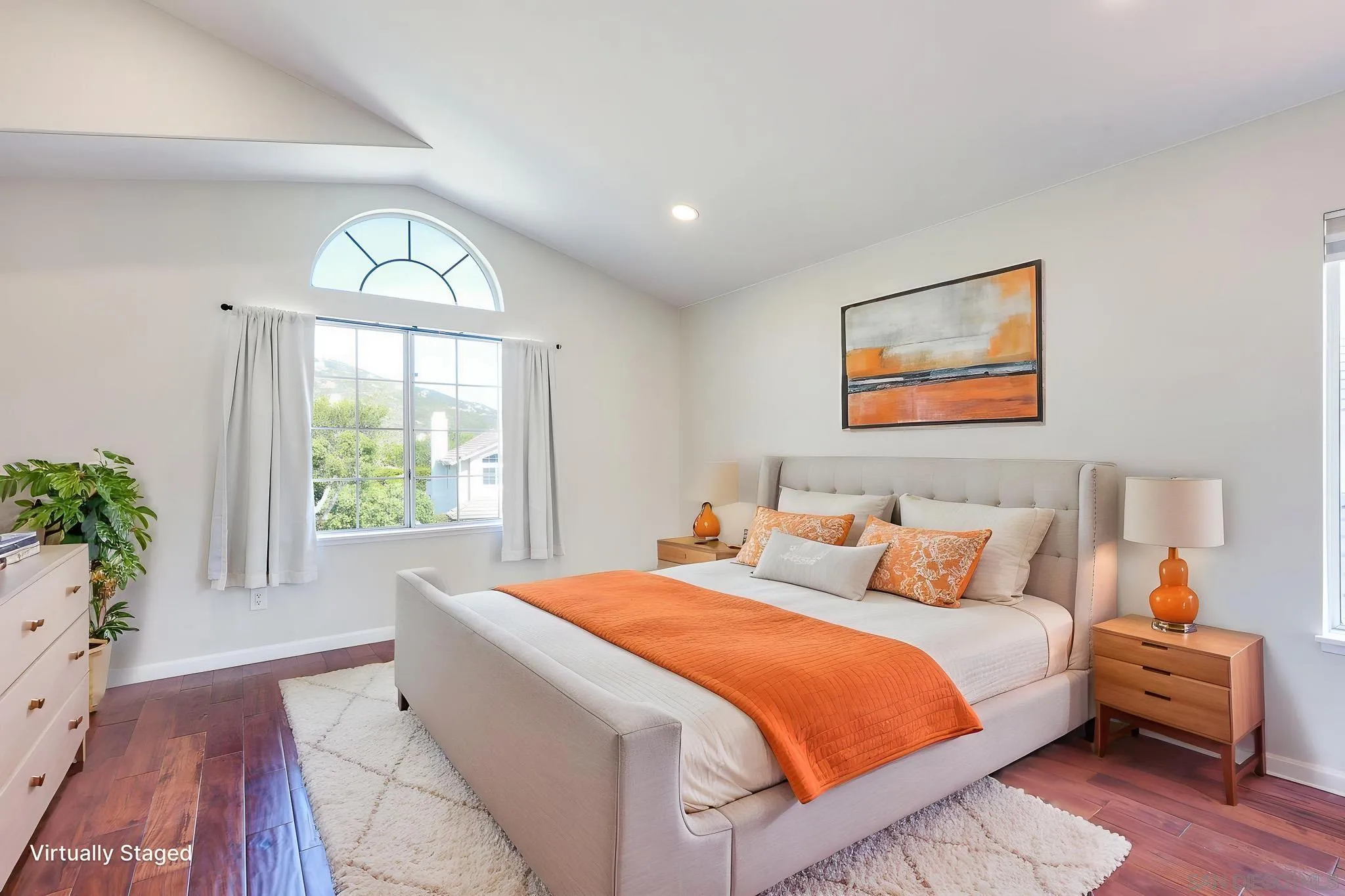 https://cdn.realtyfeed.com/cdn/127/260014128/2e8d66f8df4a4042308010c8a74bc1d0.webp