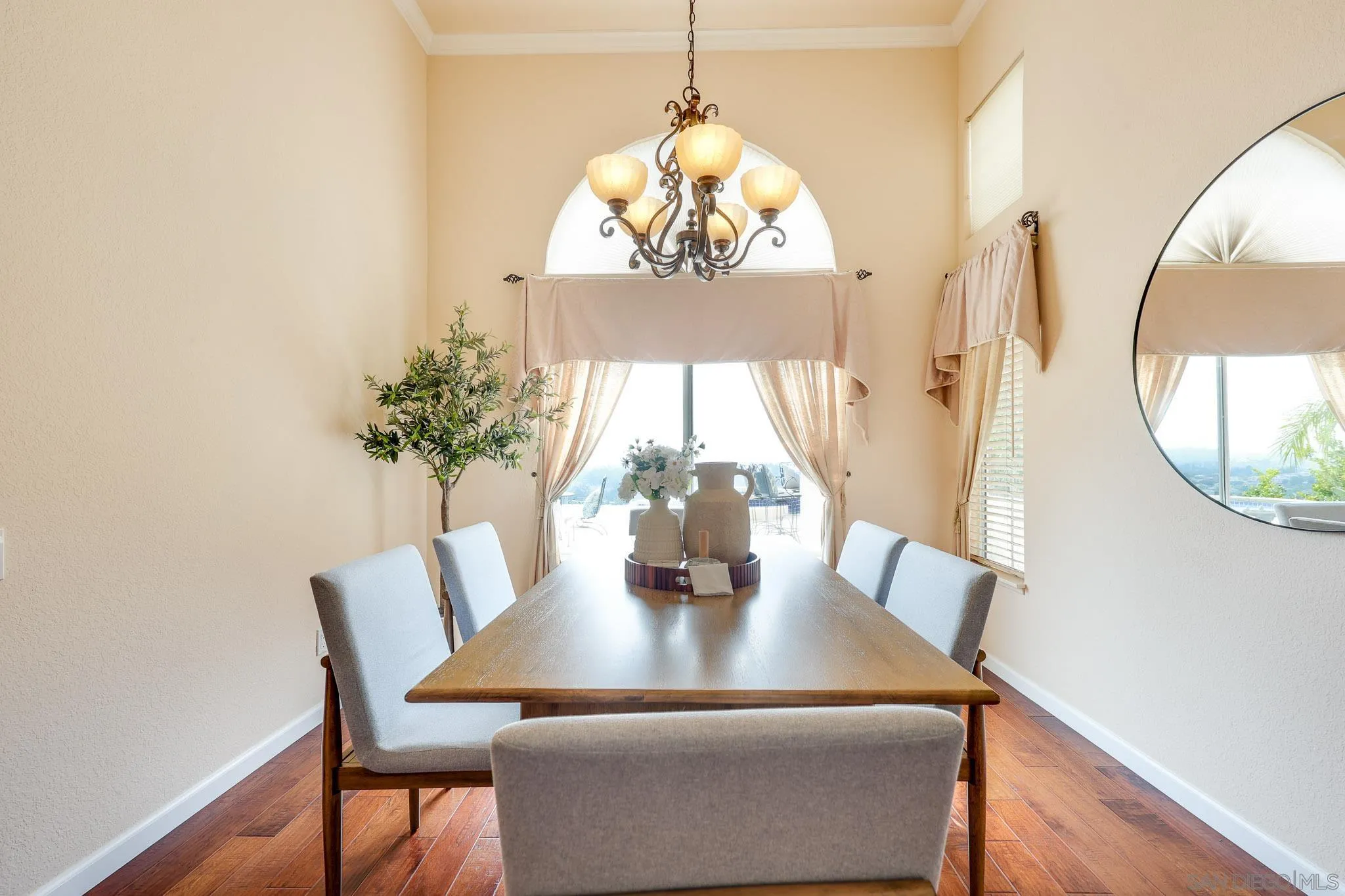https://cdn.realtyfeed.com/cdn/127/260014128/492ececcce90ae96b9db897d4227d802.webp