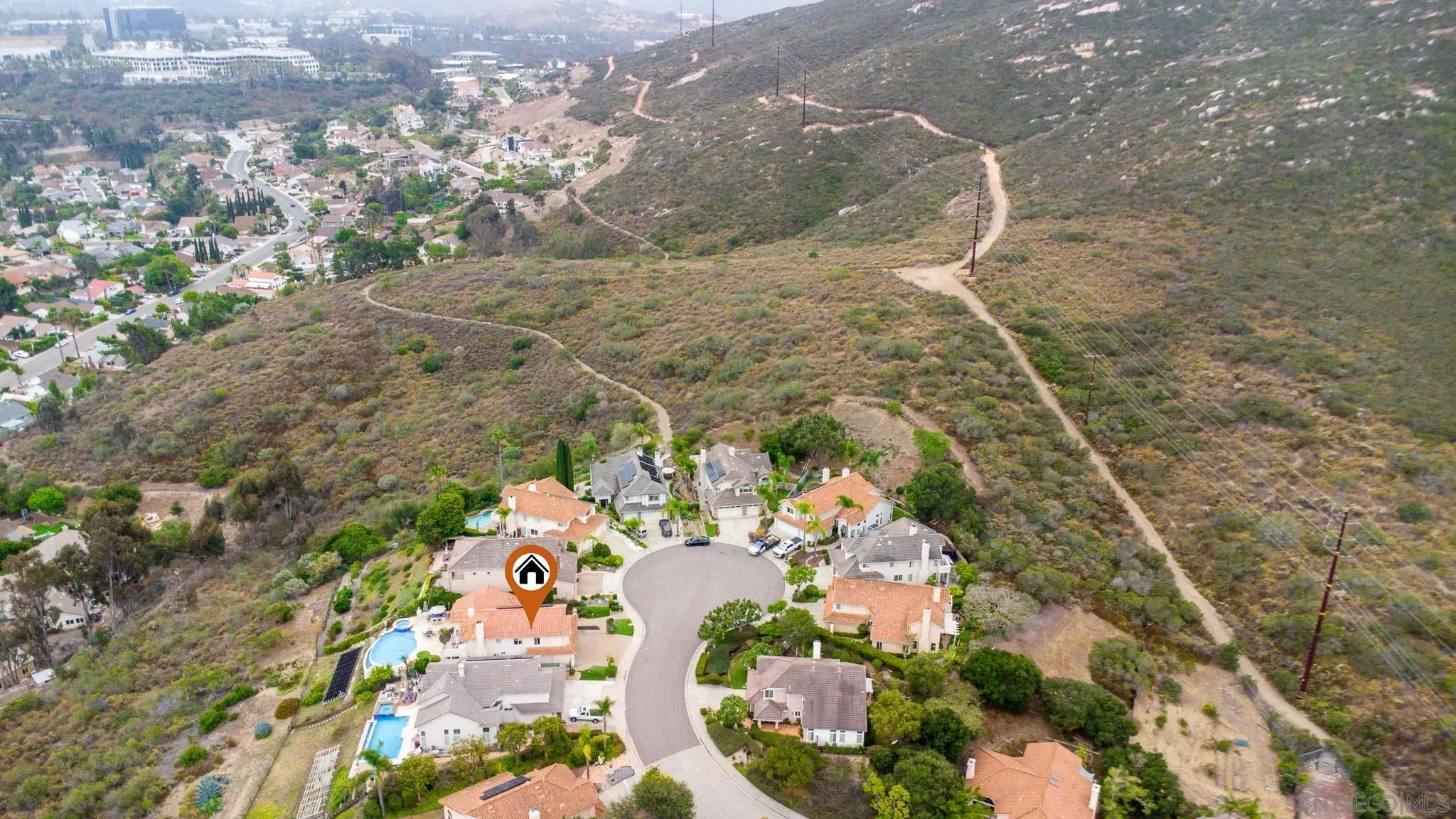 https://cdn.realtyfeed.com/cdn/127/260014128/7b0d4f3469ad2512f5477256ac2ff430.webp
