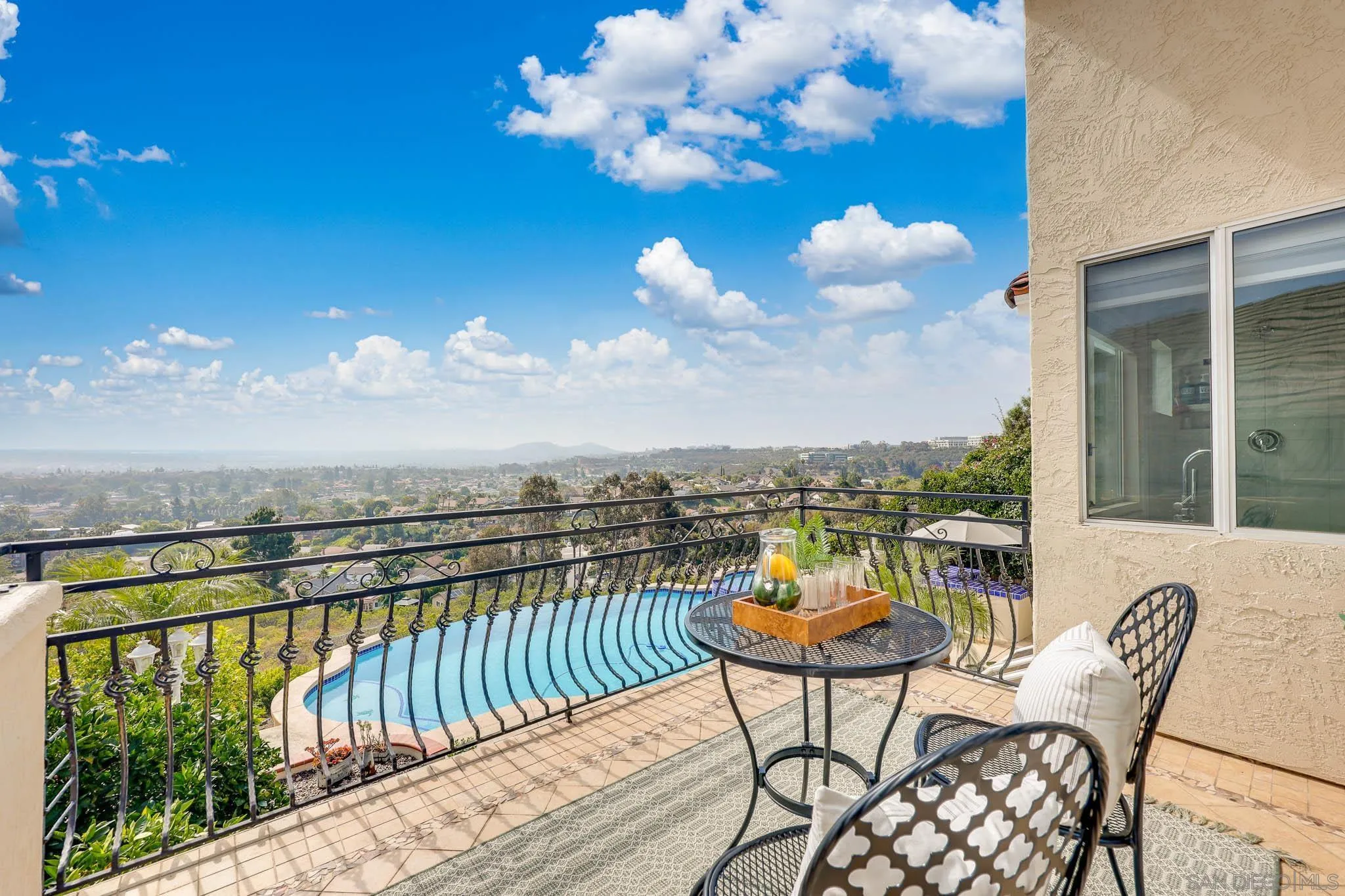 https://cdn.realtyfeed.com/cdn/127/260014128/ab4431b92ddd096ea085dacd292a5fdd.webp