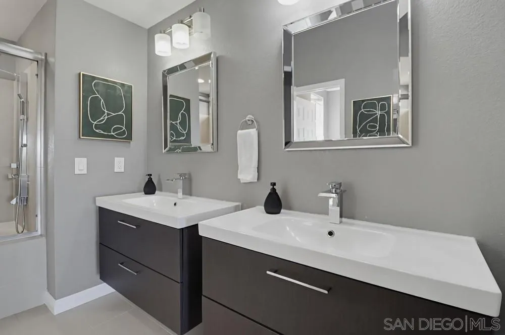 Photo #27: 260014130 Listing: Photo #27