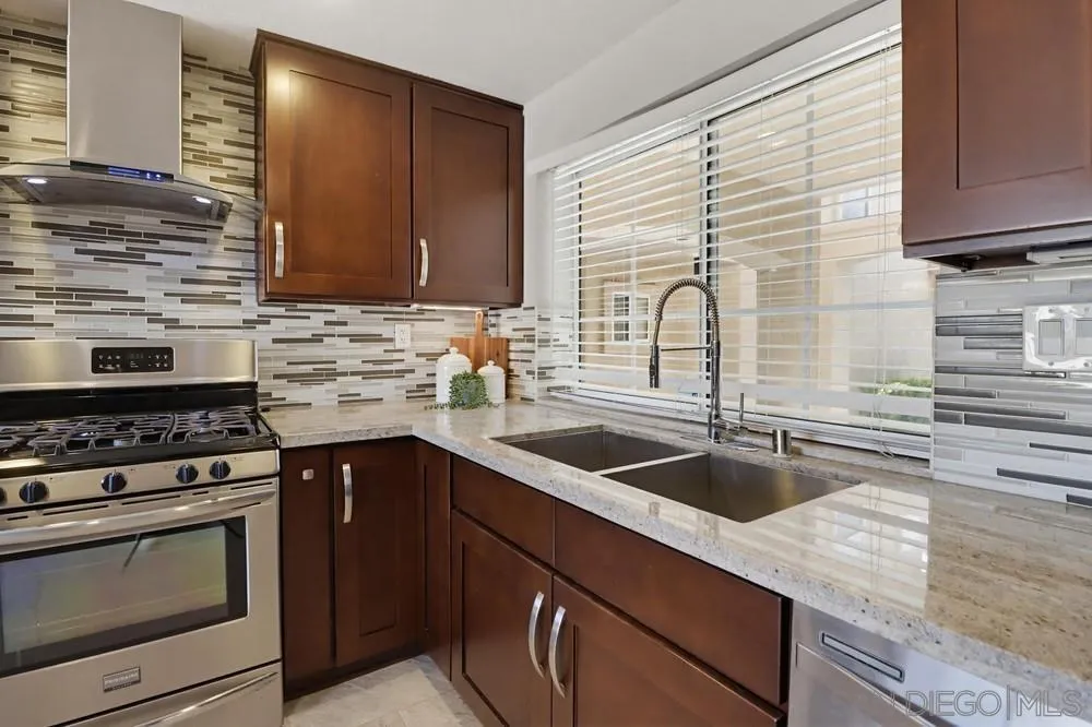 Photo #16: 260014130 Listing: Photo #16