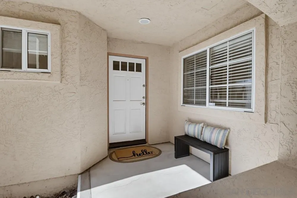 Photo #3: 260014130 Listing: Photo #3