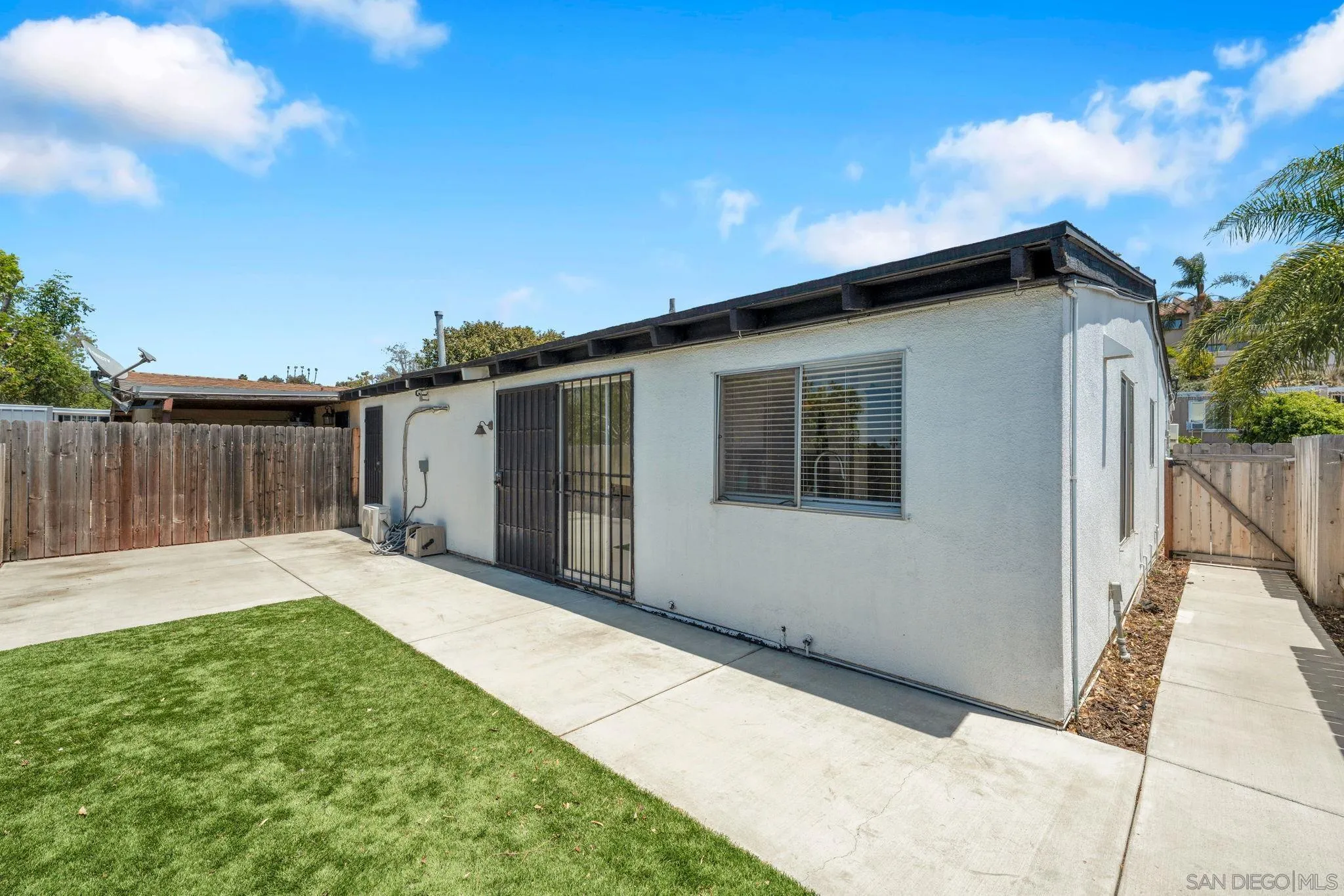 https://cdn.realtyfeed.com/cdn/127/260014131/35033b628c063bc4966cdb74f2390f0e.webp