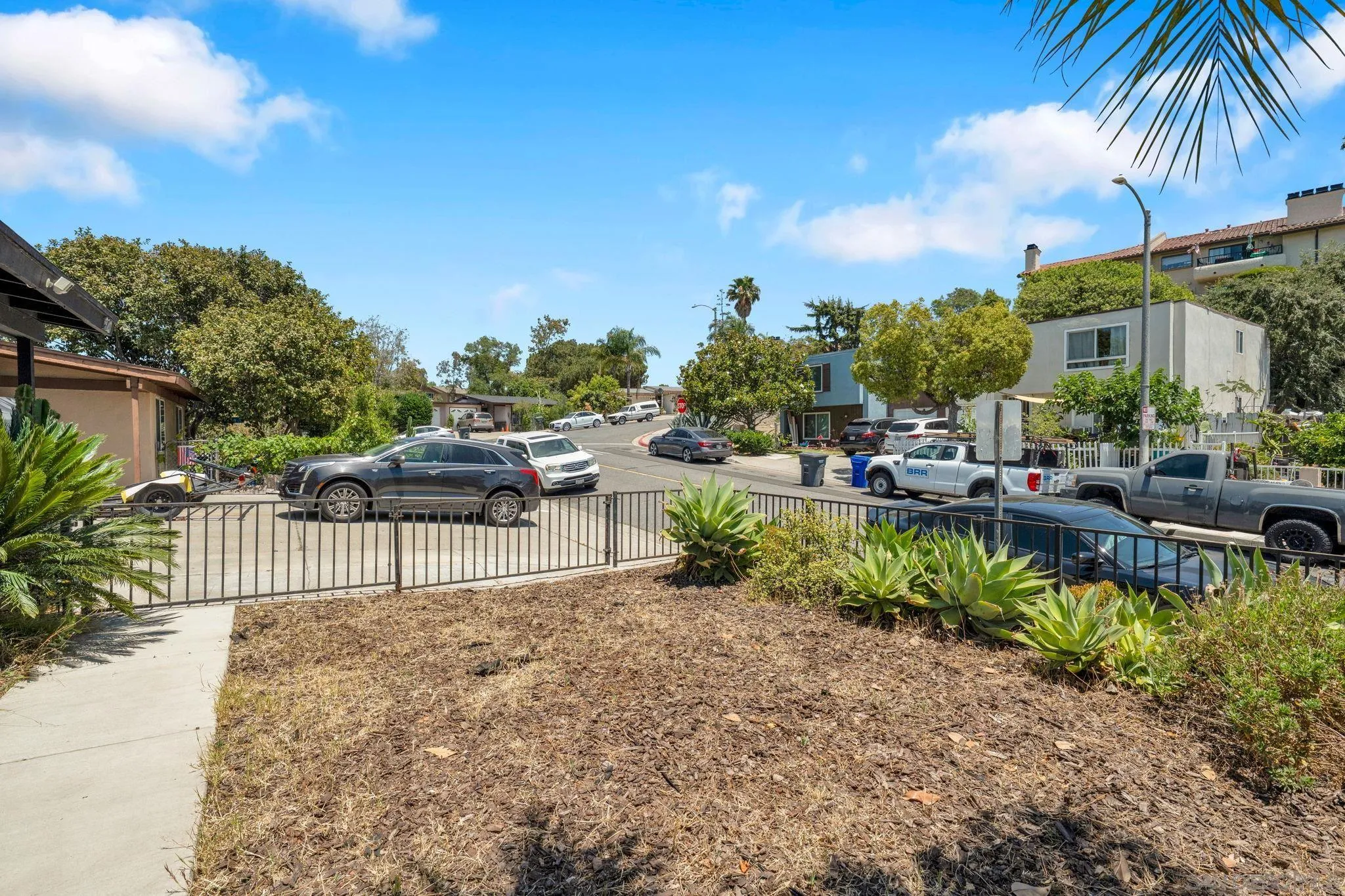 https://cdn.realtyfeed.com/cdn/127/260014131/3591473031474eb9595fe715984637f6.webp
