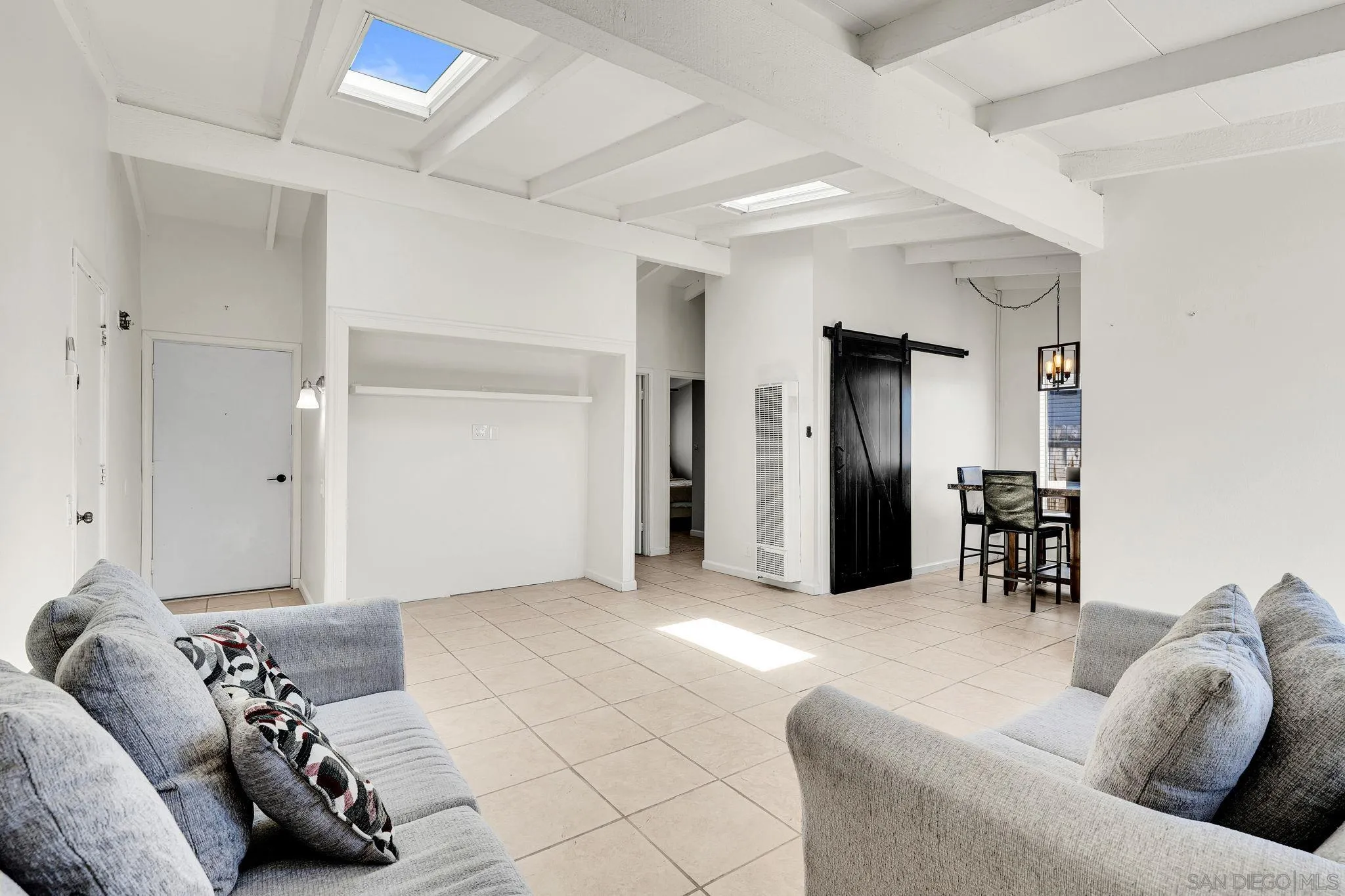 https://cdn.realtyfeed.com/cdn/127/260014131/60a3262baad761c04ed02857155a6853.webp