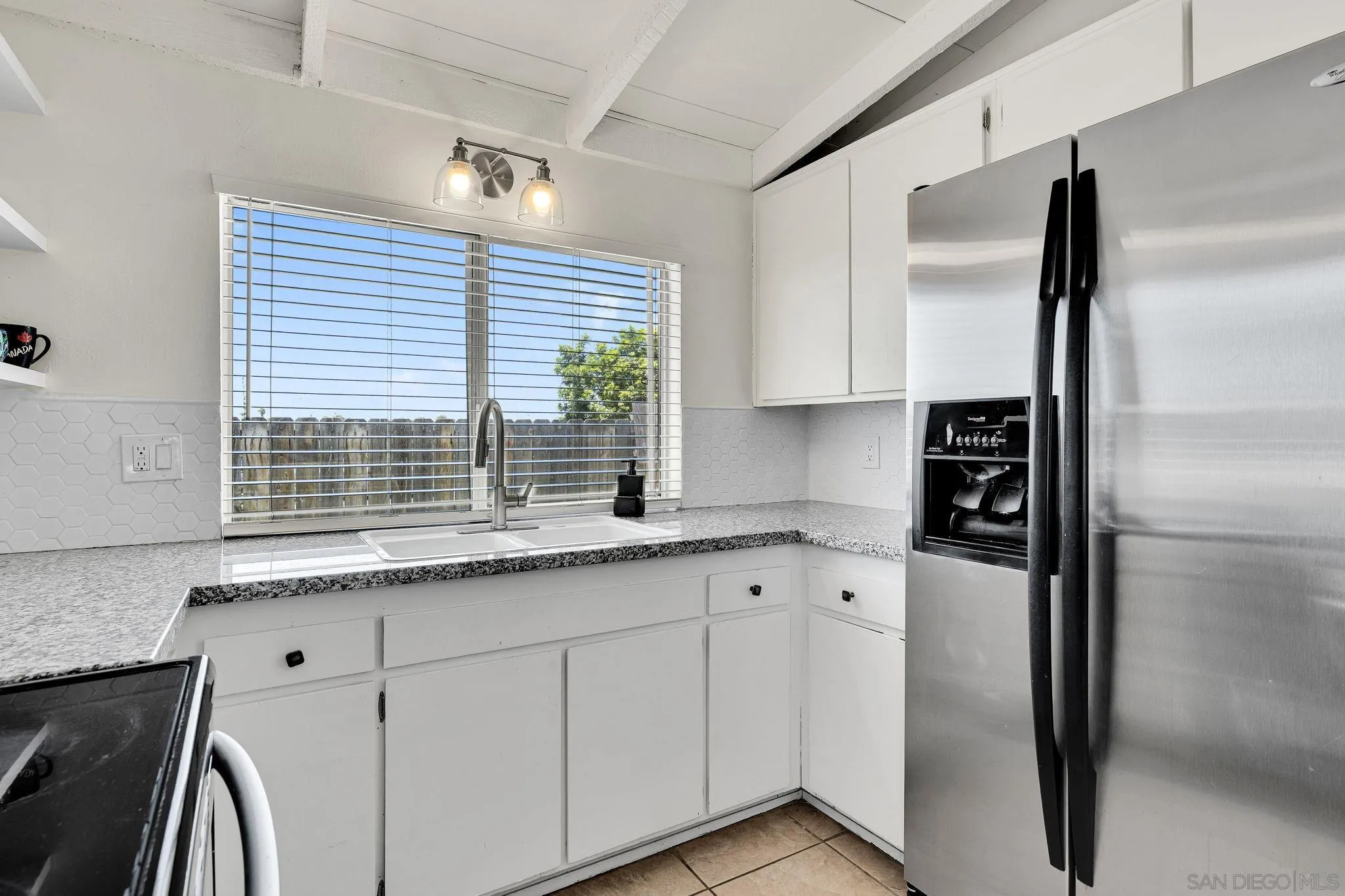 https://cdn.realtyfeed.com/cdn/127/260014131/bfef56e46919adee3fa2b4c8f025624d.webp