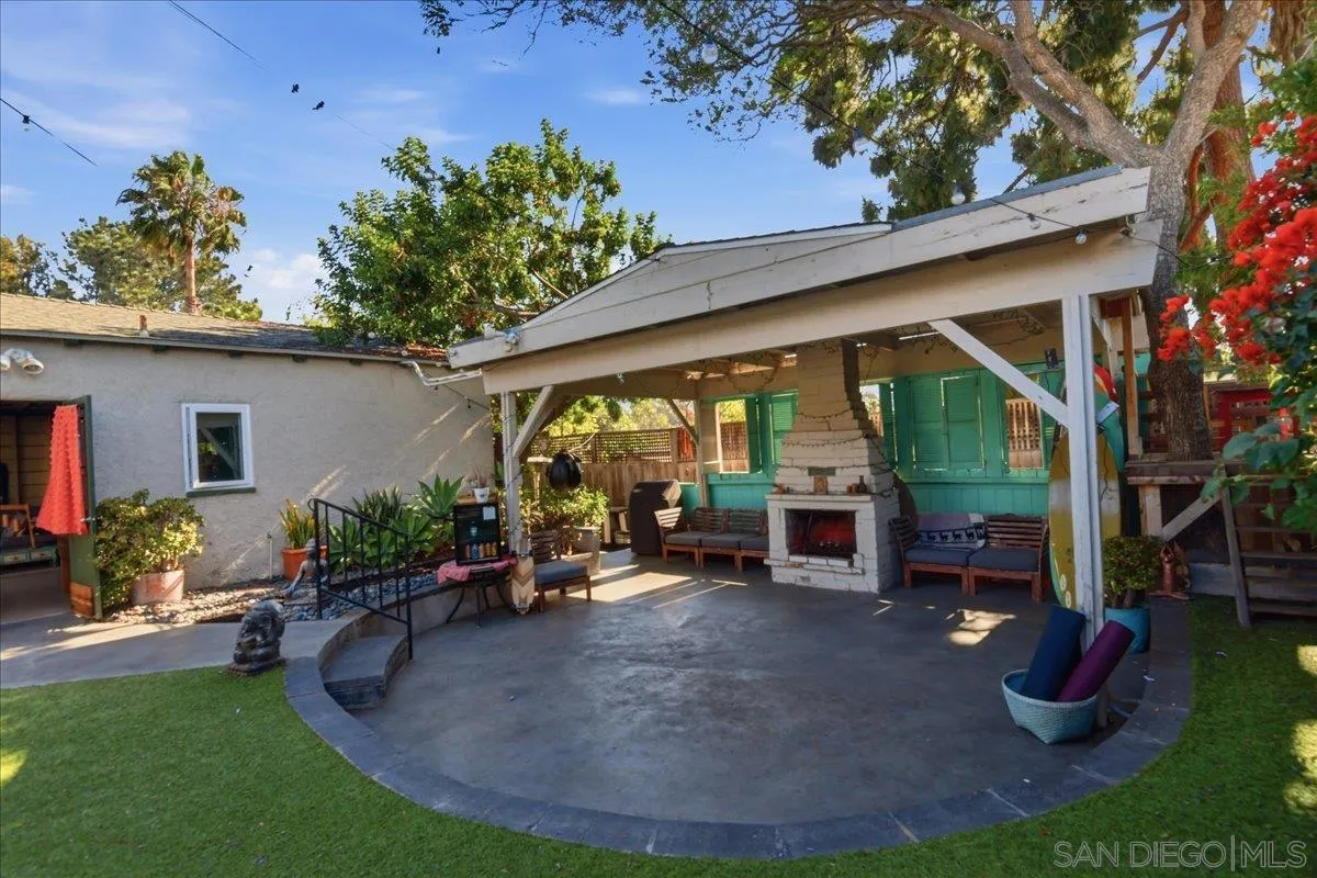 https://cdn.realtyfeed.com/cdn/127/260014133/574b64c934564d82c0b0071909690441.webp