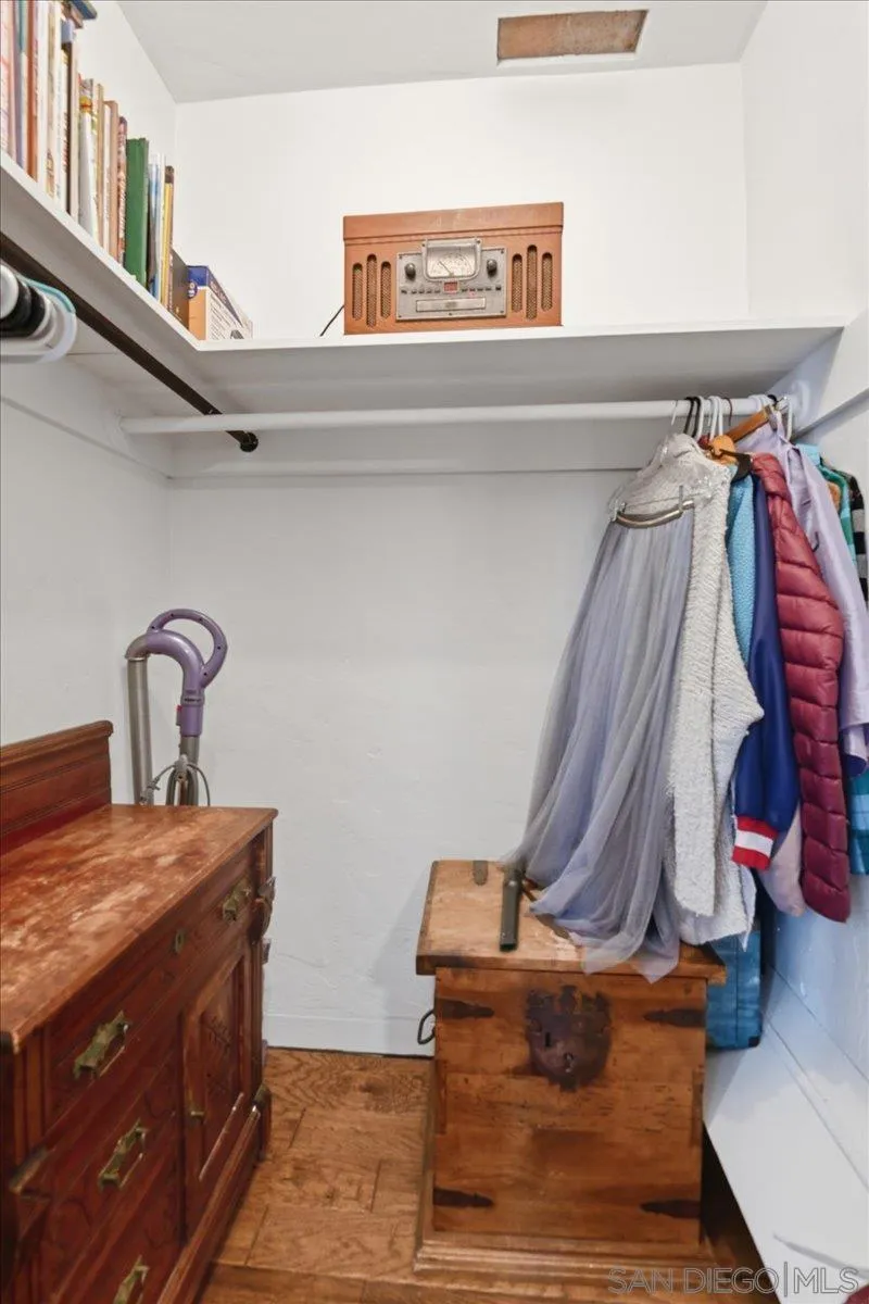 https://cdn.realtyfeed.com/cdn/127/260014133/5eca537db259ed0730b7db7430150616.webp