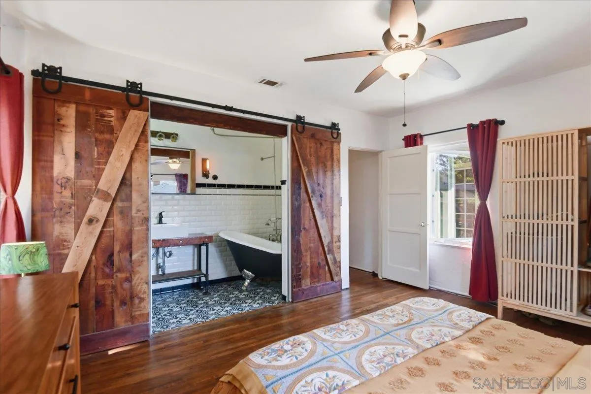 https://cdn.realtyfeed.com/cdn/127/260014133/954e00e13e8ccf073c1a334f91638b44.webp