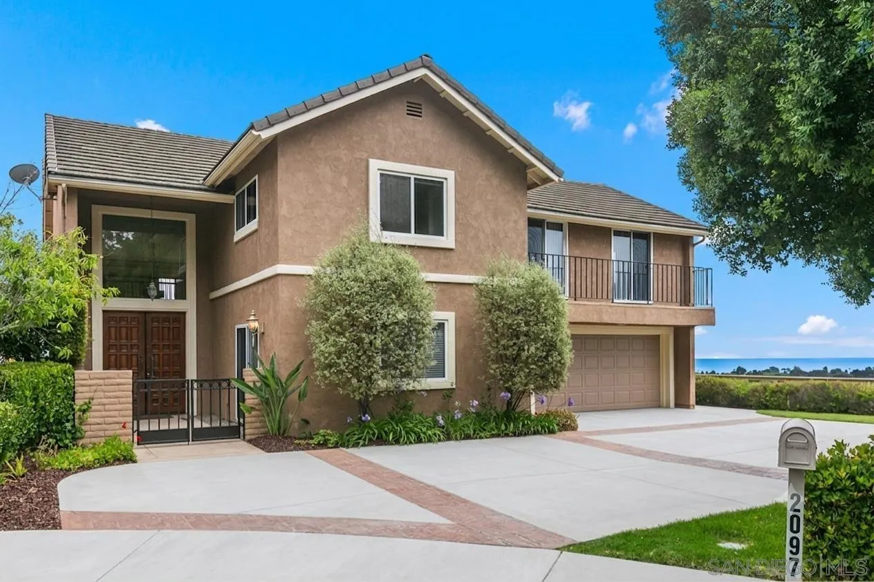 La Jolla, CA 92037