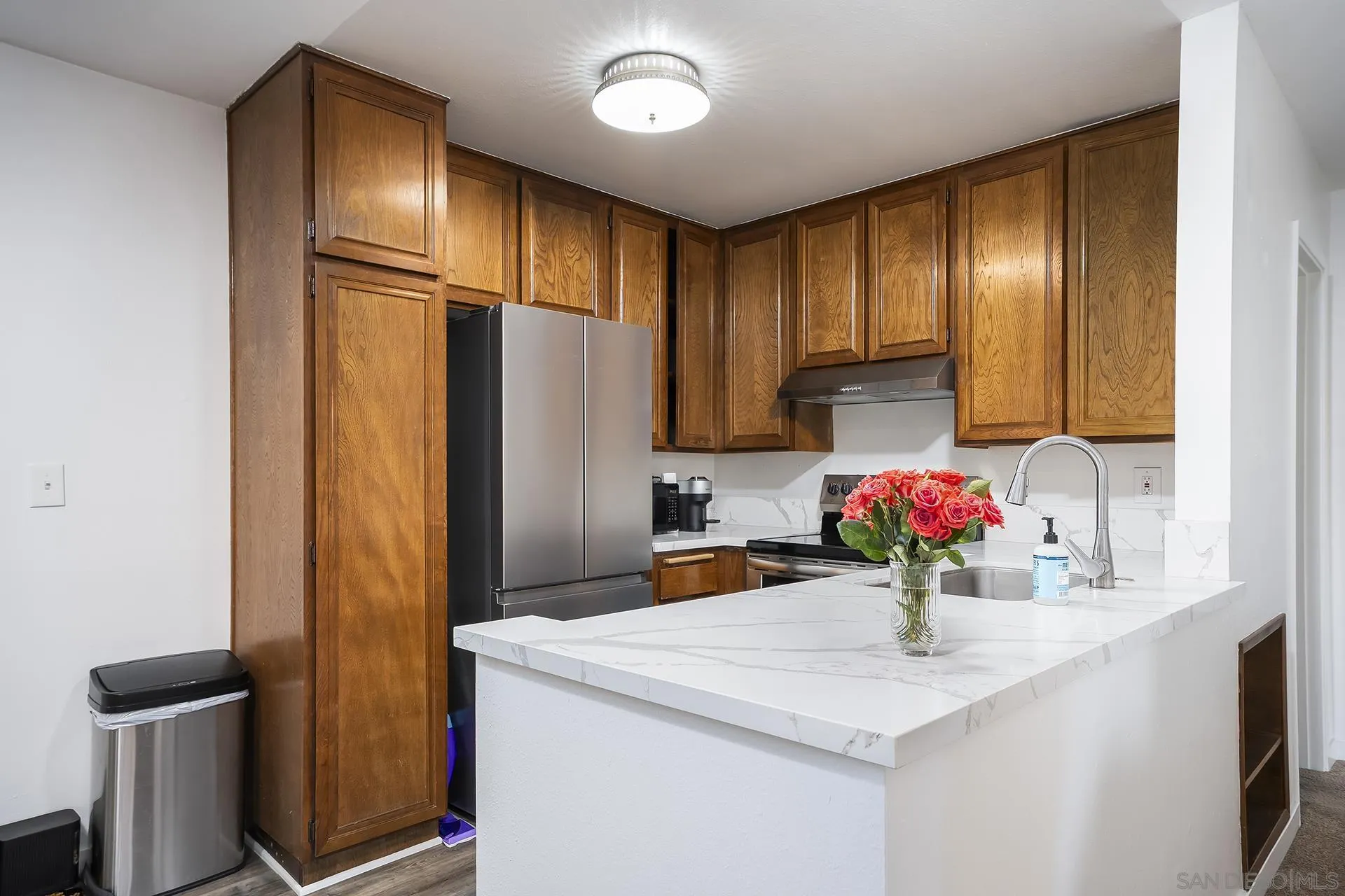 Photo #3: 260014138 Listing: Photo #3