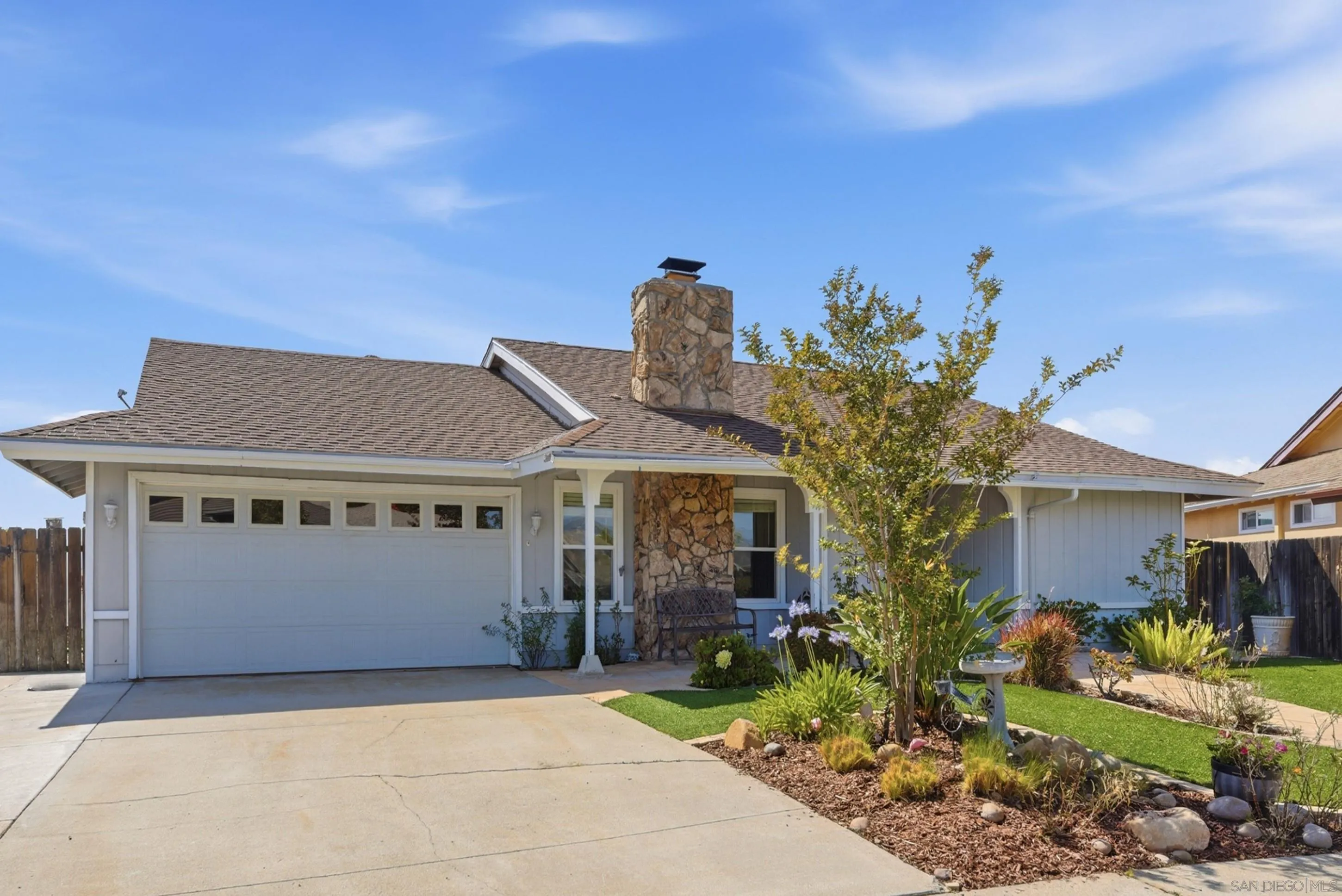 https://cdn.realtyfeed.com/cdn/127/260014144/e4d7ad1c717a8182d9991412aa850b95.webp