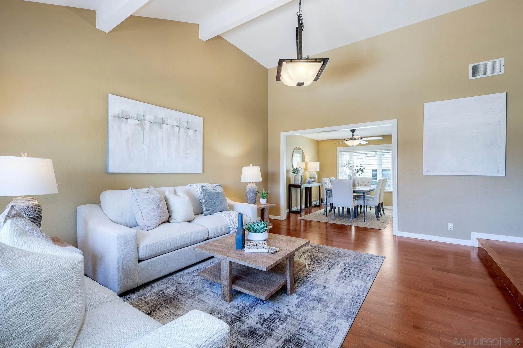 https://cdn.realtyfeed.com/cdn/127/260014146/0e5893d5204fd085127abf9dd4b5bec6.webp