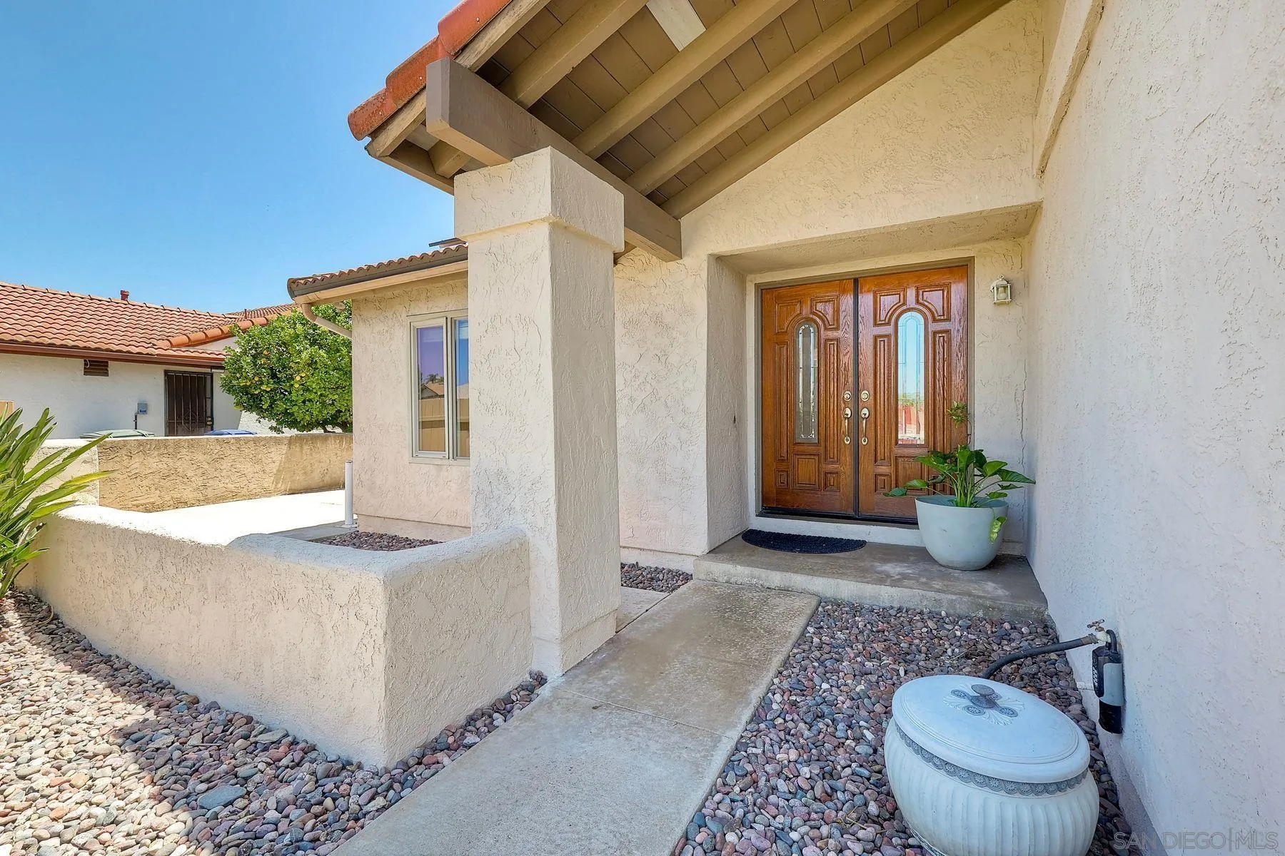 https://cdn.realtyfeed.com/cdn/127/260014146/83644215ff5fb420517c51d33fd922ef.webp