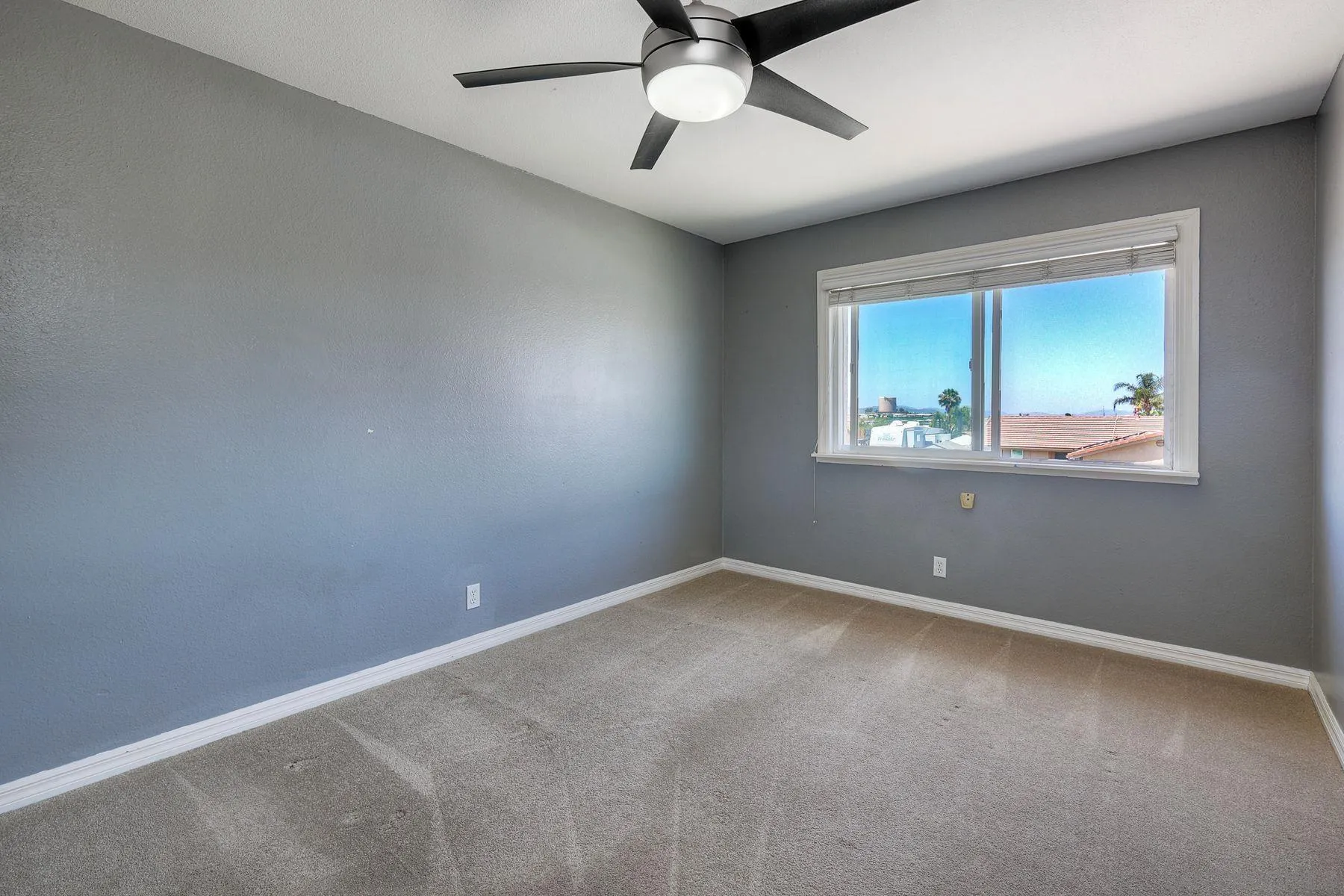 https://cdn.realtyfeed.com/cdn/127/260014146/8d154dd0fbde39ae5fb62b72a3cbc373.webp
