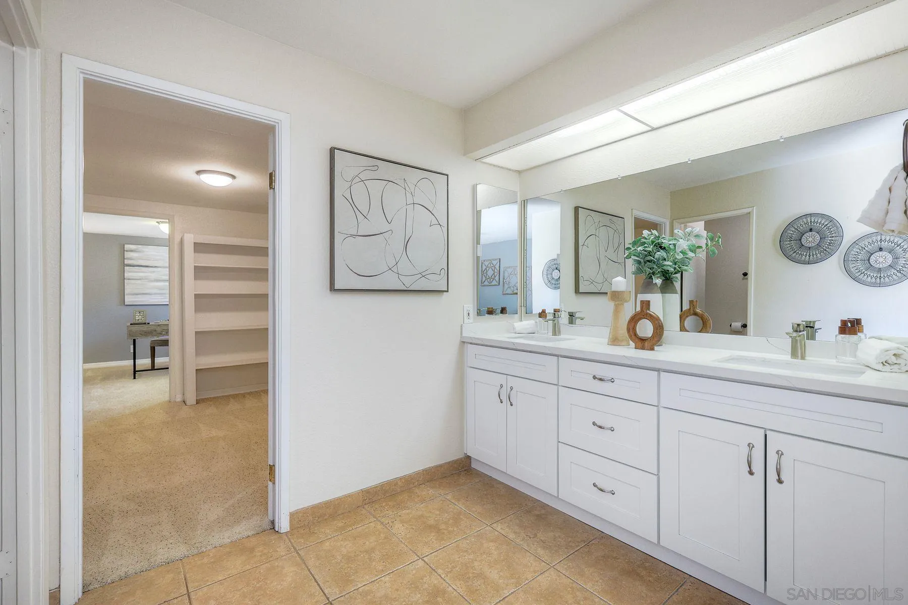 https://cdn.realtyfeed.com/cdn/127/260014146/96edfc71686853ba5828412fc1b77487.webp
