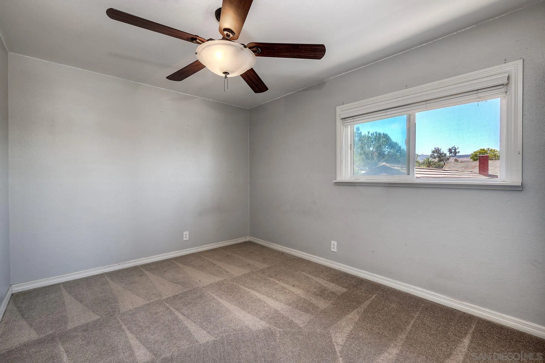 https://cdn.realtyfeed.com/cdn/127/260014146/adec437561dfc8a7c5a9713ebe87573d.webp