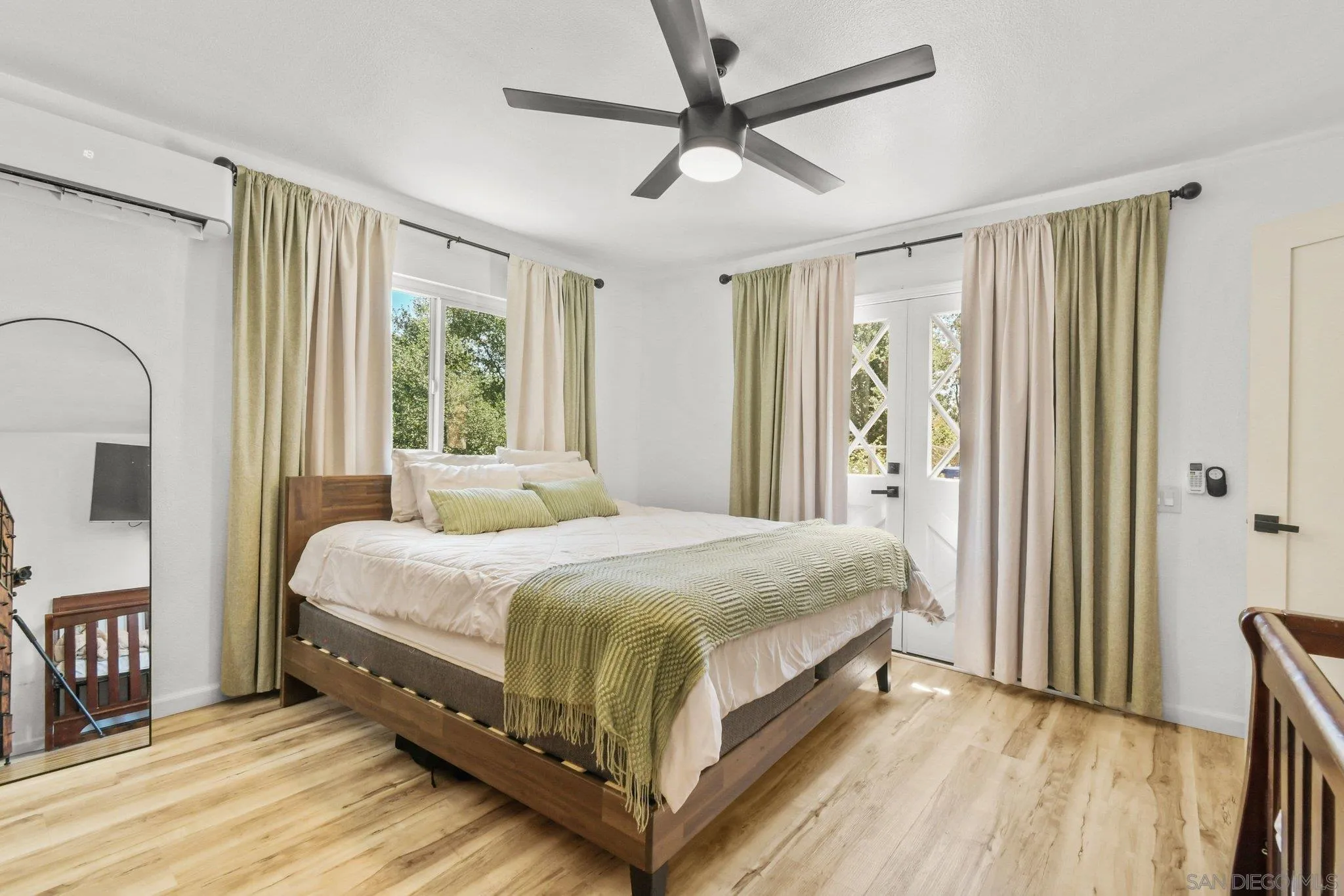 https://cdn.realtyfeed.com/cdn/127/260014147/178a69b1a52d88646206f5abe6a127fe.webp