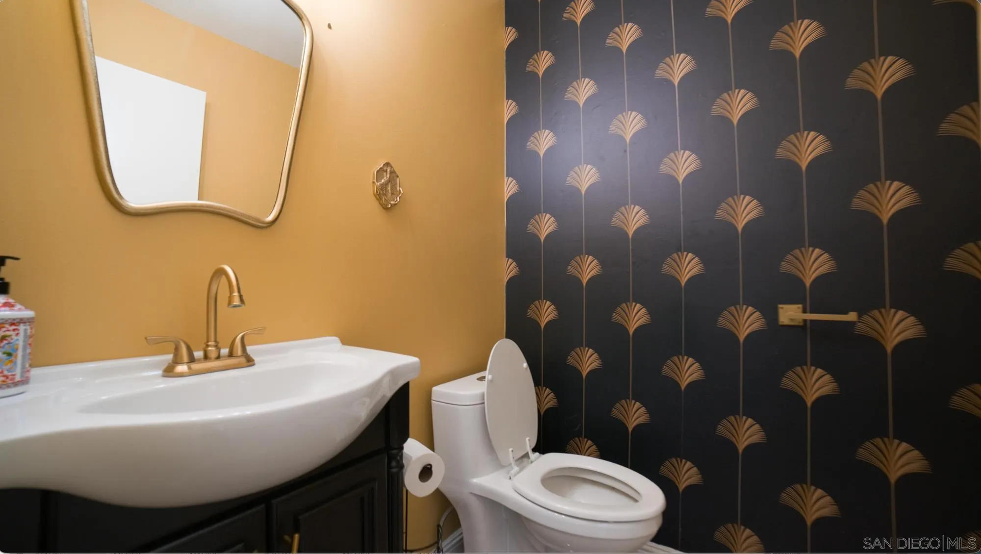 https://cdn.realtyfeed.com/cdn/127/260014148/64b22bb9161dd0090856a2323ab804bd.webp