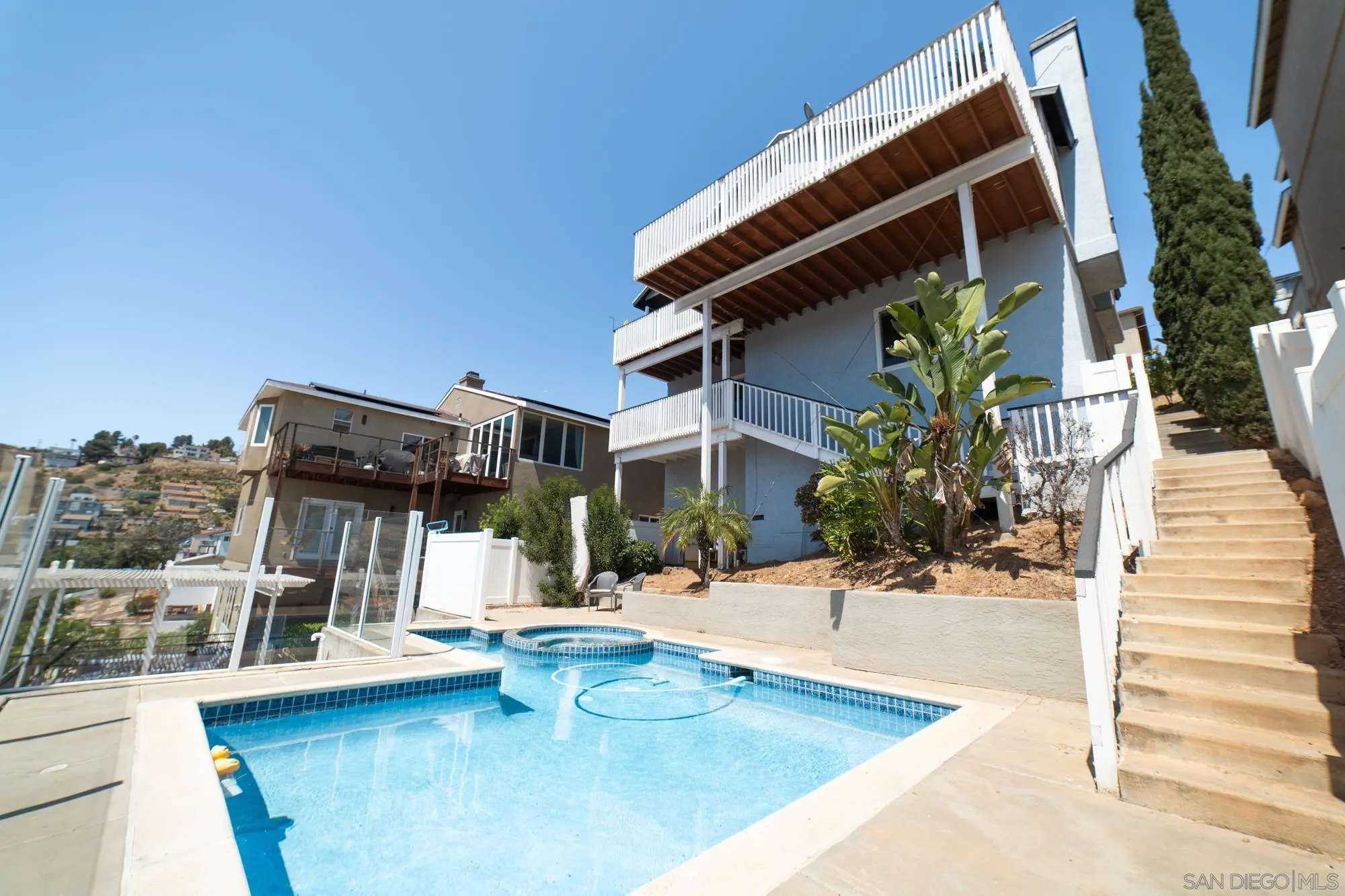 https://cdn.realtyfeed.com/cdn/127/260014148/b6e62742015615e37b39c01d4732fc4e.webp