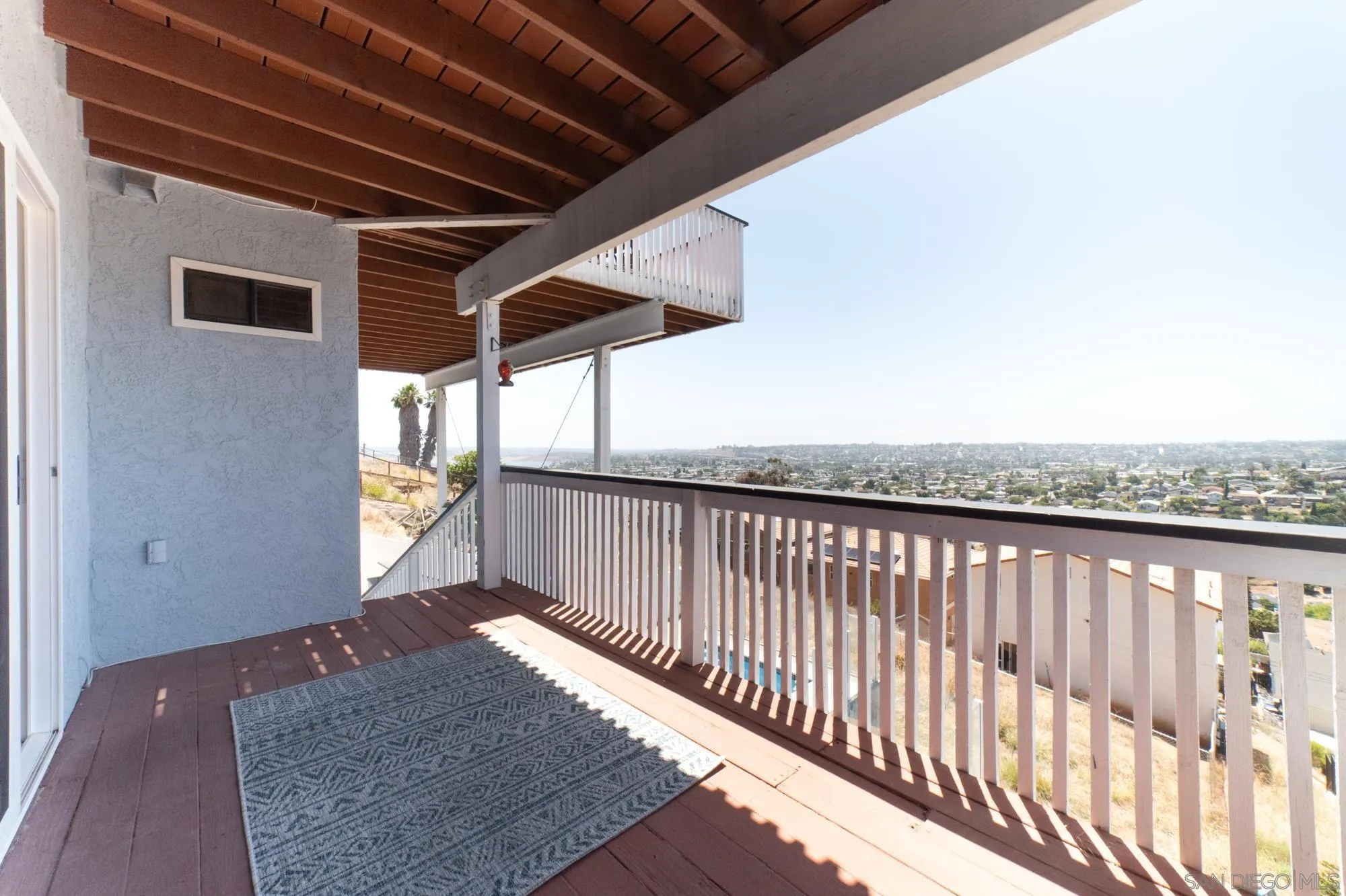 https://cdn.realtyfeed.com/cdn/127/260014148/fb64b9812824d429c0adb31794d18b7c.webp