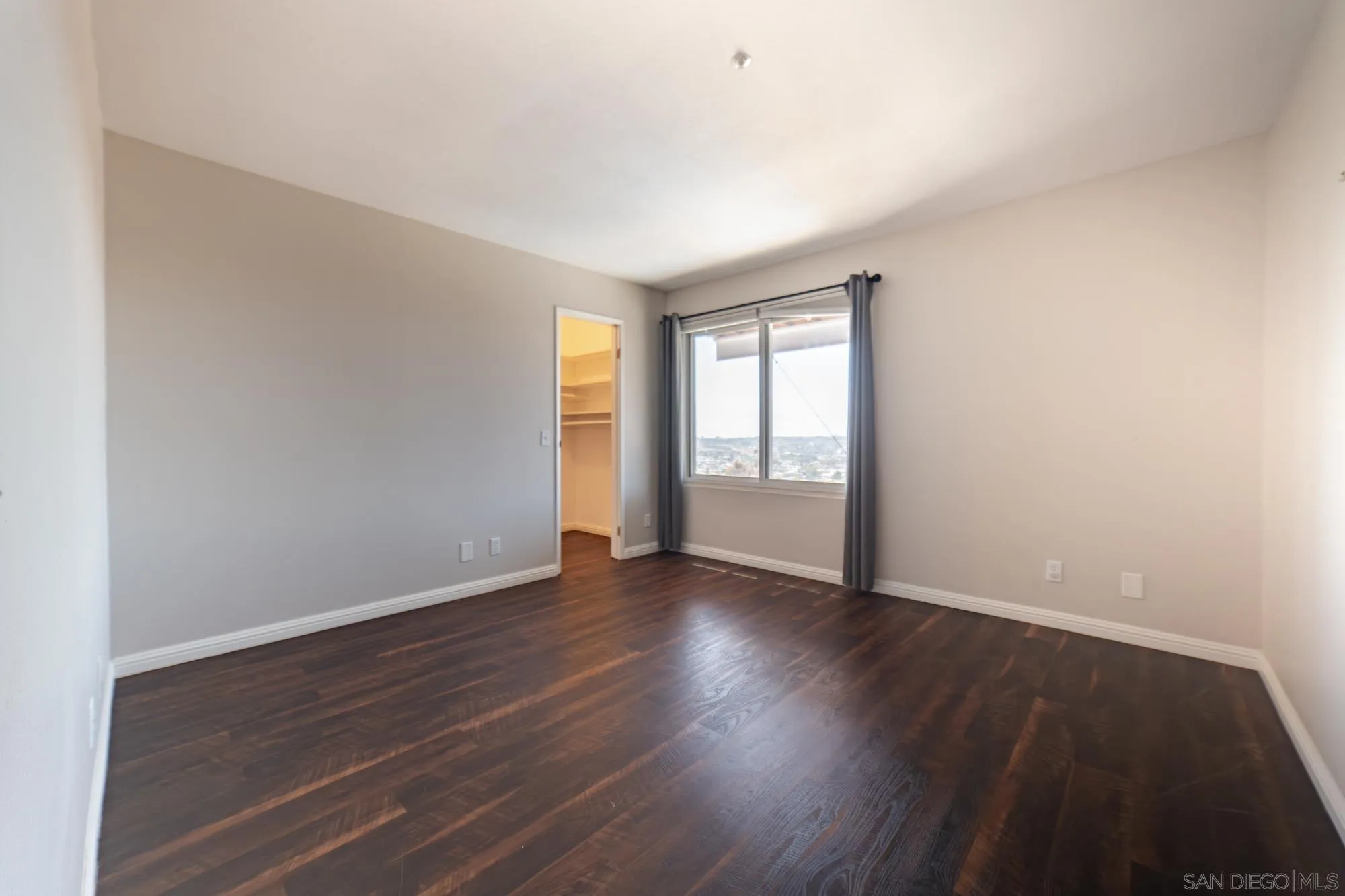 https://cdn.realtyfeed.com/cdn/127/260014148/ff762a69b3a36b1718d16a63420f104a.webp