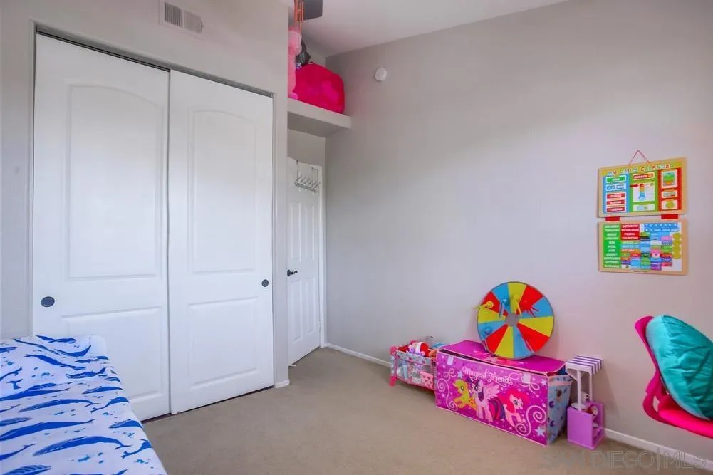 https://cdn.realtyfeed.com/cdn/127/260014151/99b81315f813c66e5332a0aaaae4849c.webp