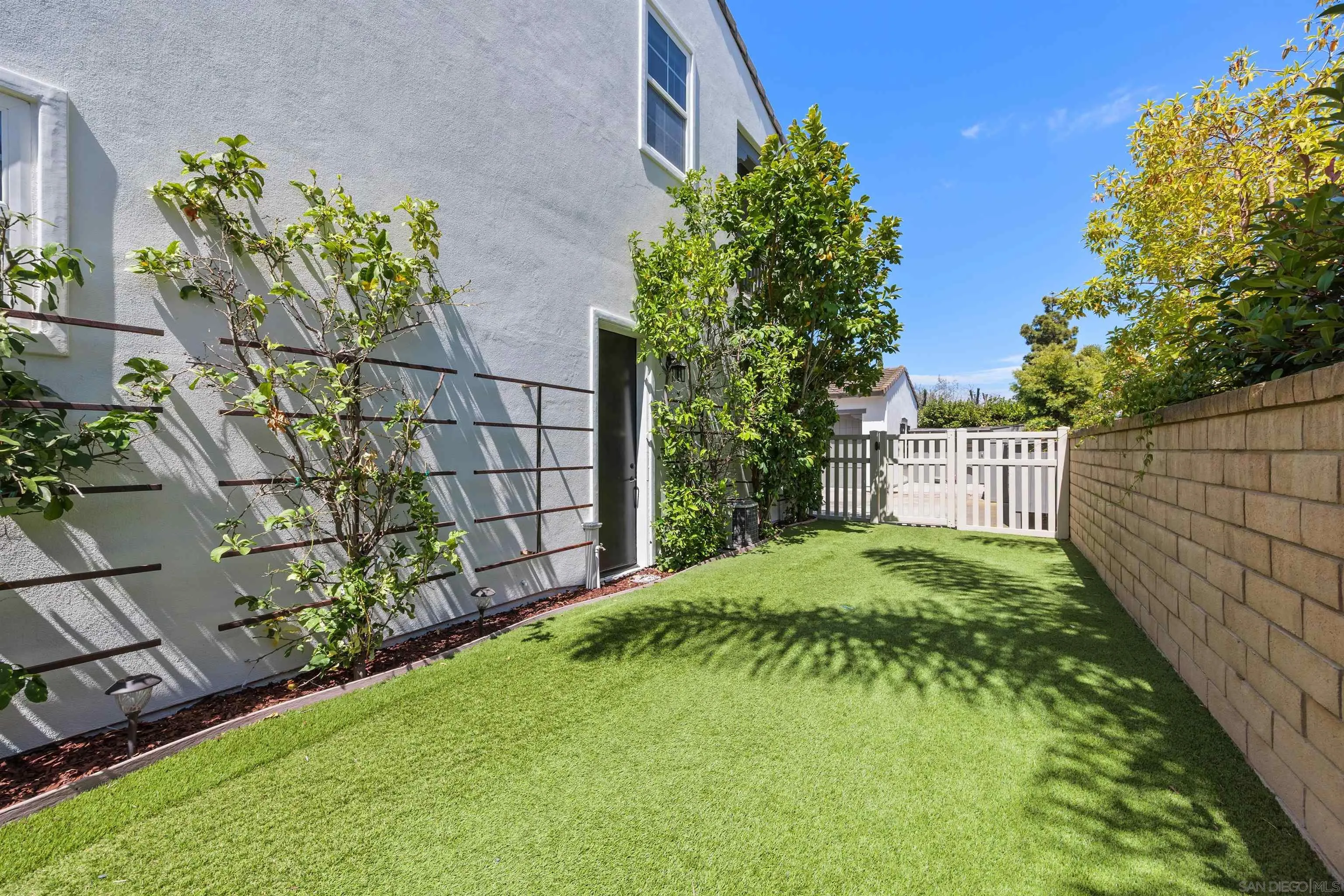 https://cdn.realtyfeed.com/cdn/127/260014152/60ea27be31884b4b7125645edf9bc110.webp