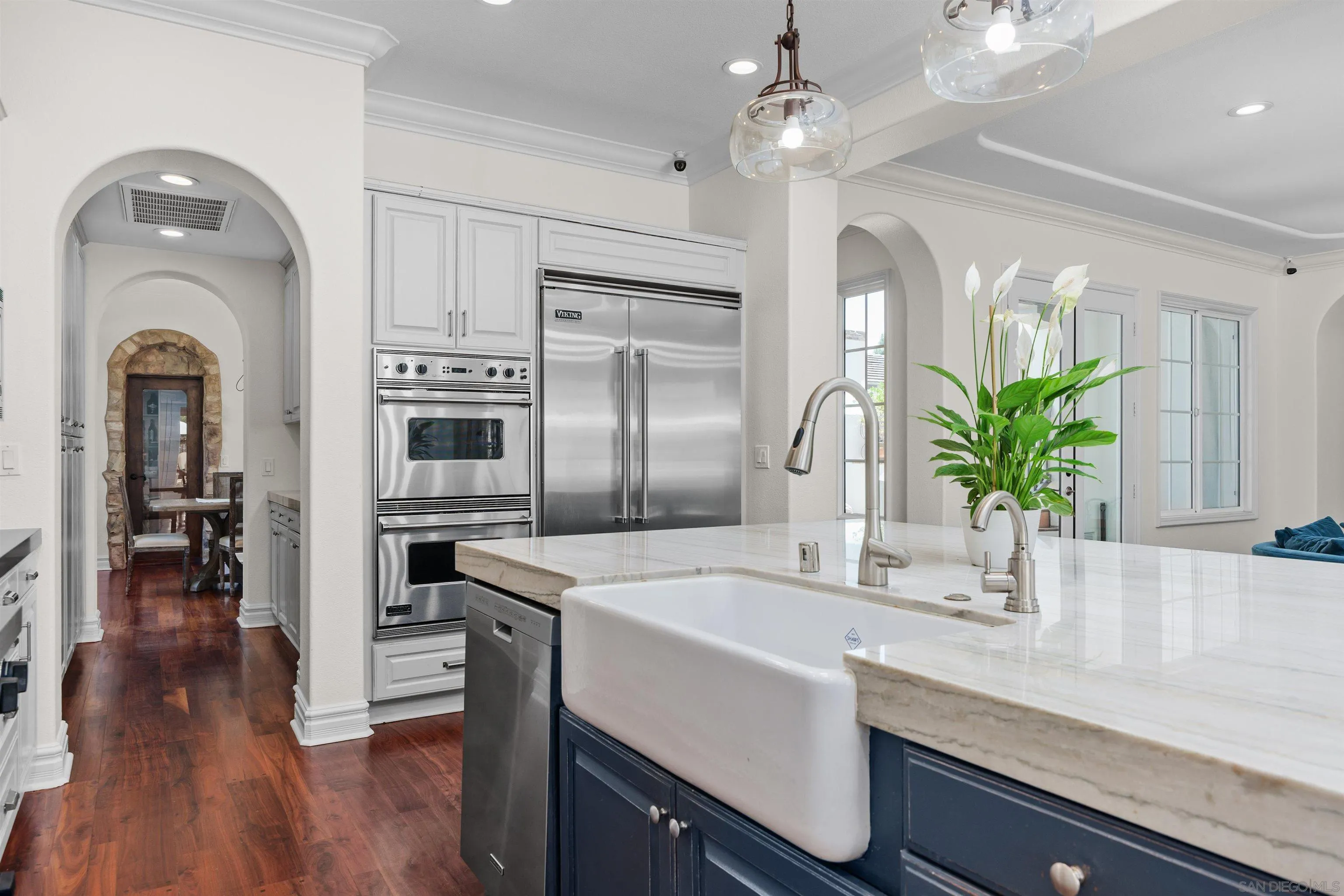 https://cdn.realtyfeed.com/cdn/127/260014152/6700ae6cd4b9f22bdbf5b43e261ff10a.webp