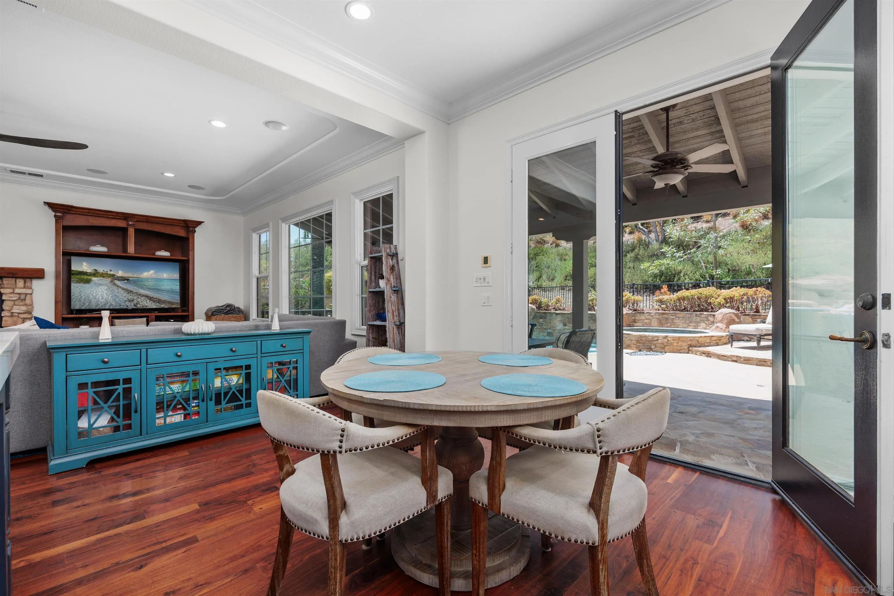 https://cdn.realtyfeed.com/cdn/127/260014152/a635d23a25b9bc3d41c594558bd77d77.webp