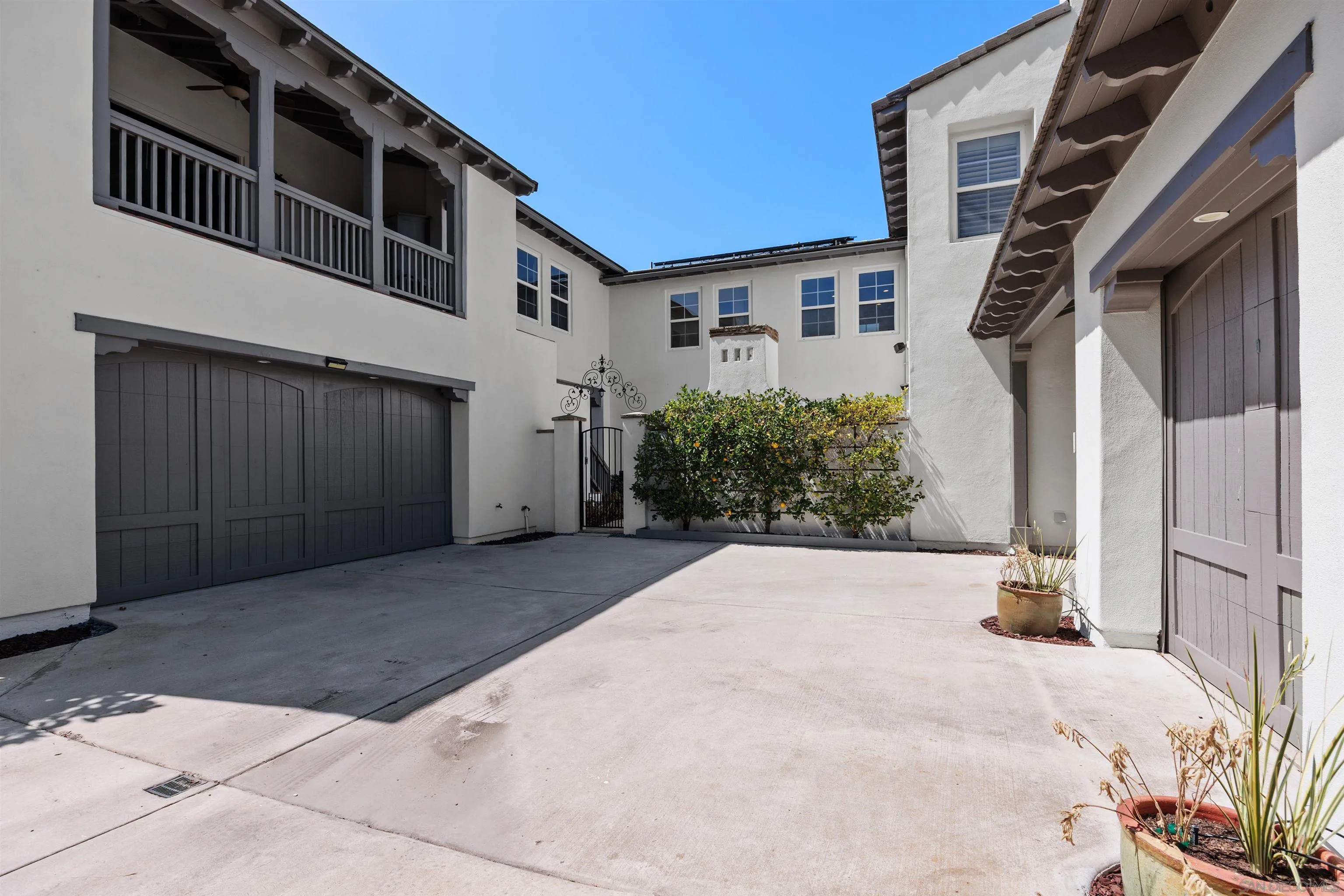 https://cdn.realtyfeed.com/cdn/127/260014152/f374d690a9c80971c7a24bbc9fd76bc5.webp