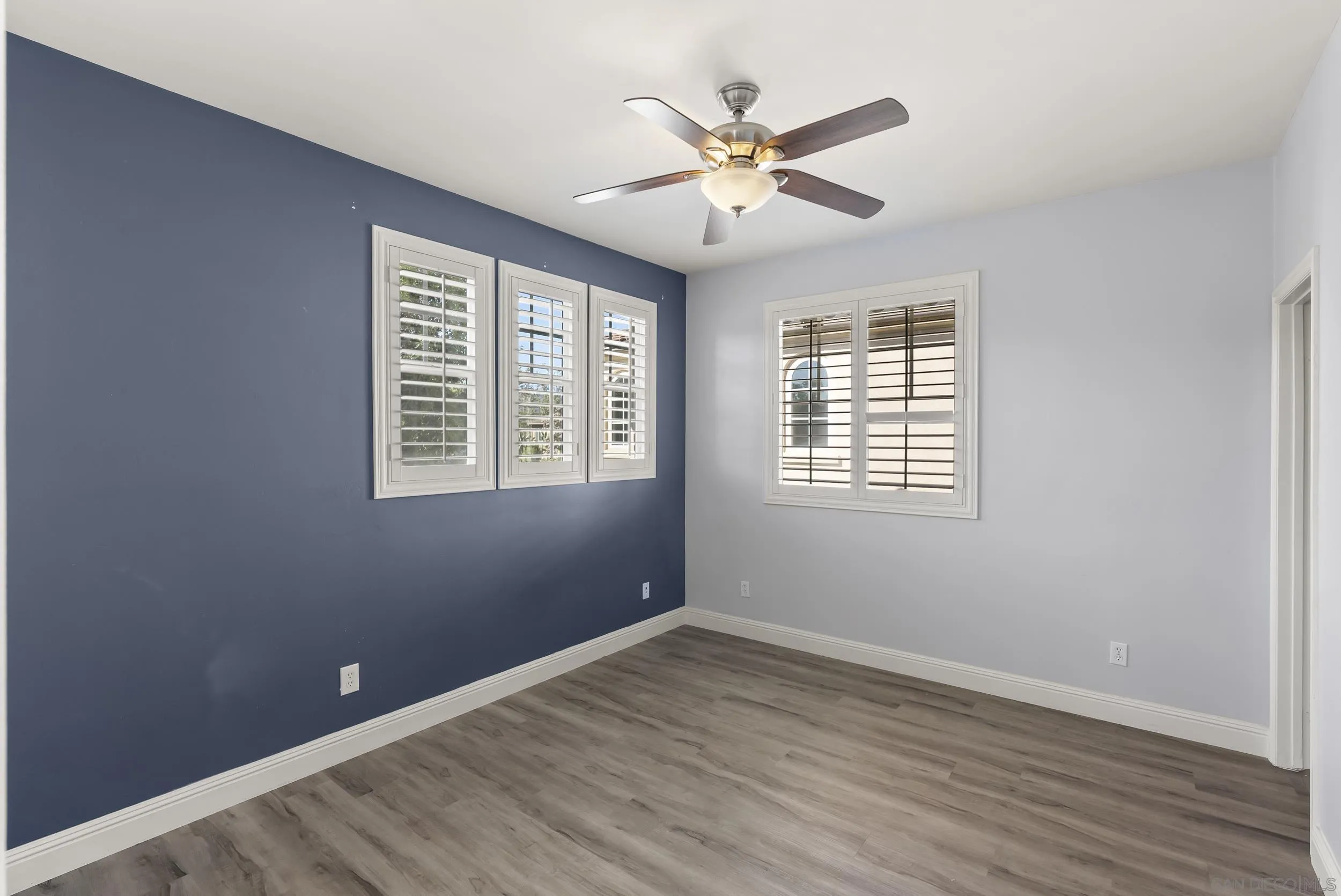 https://cdn.realtyfeed.com/cdn/127/260014153/8eb964b9cfffa54661aa555f4509162d.webp