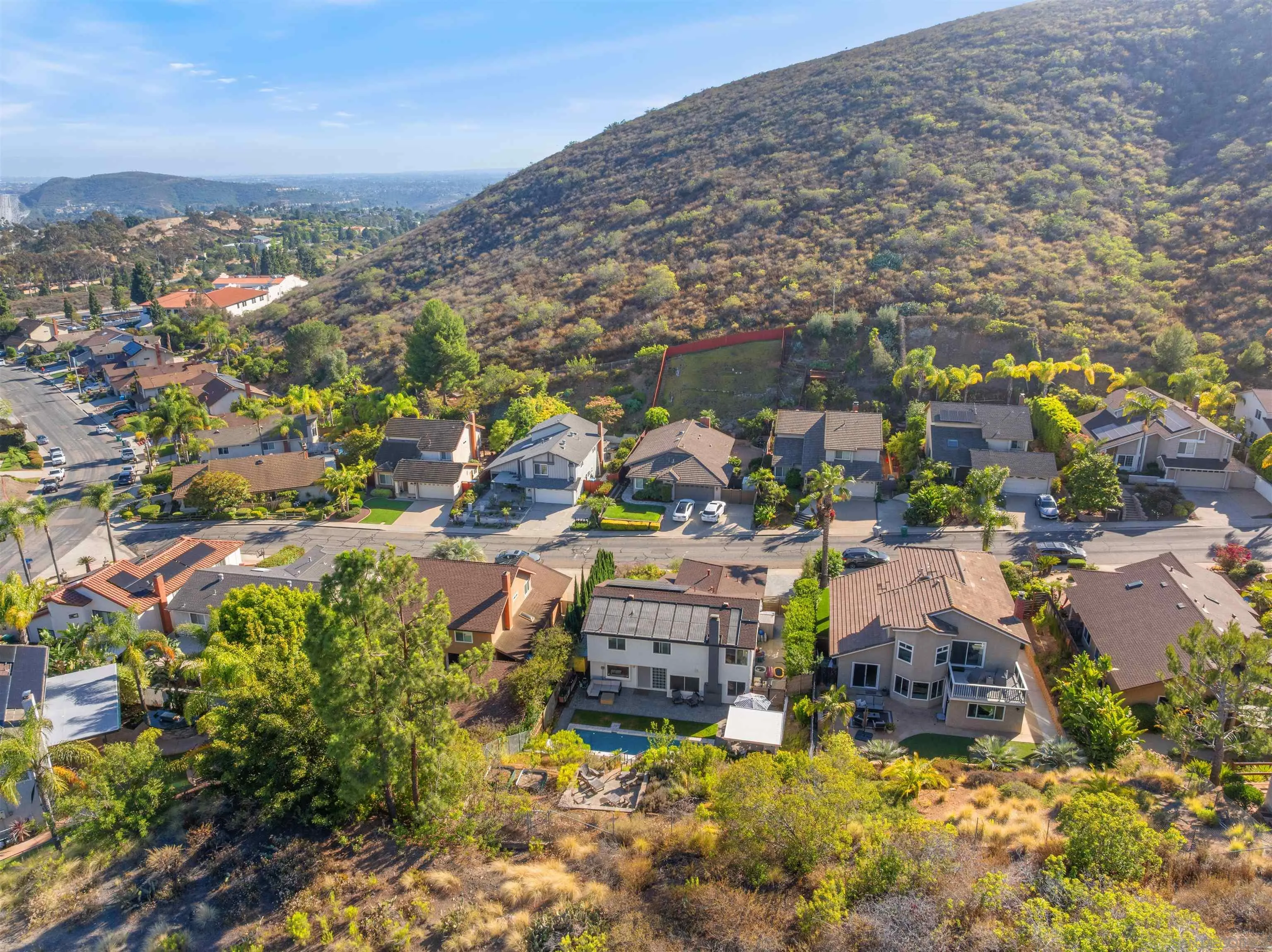 https://cdn.realtyfeed.com/cdn/127/260014154/742a239e10cb7fde0837612c58ba335d.webp