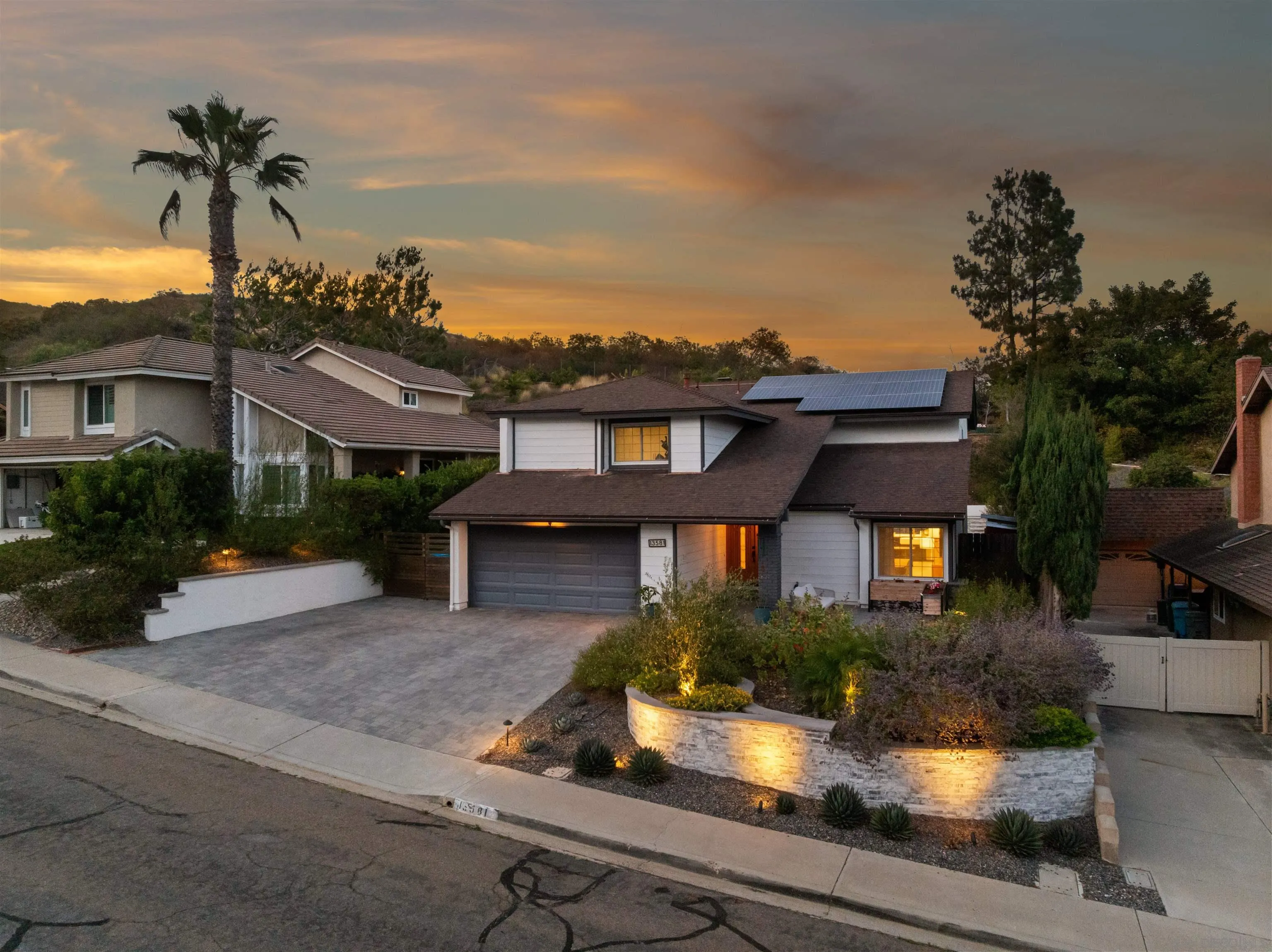 https://cdn.realtyfeed.com/cdn/127/260014154/832dc4a1369862e62e05e0b4867ce985.webp