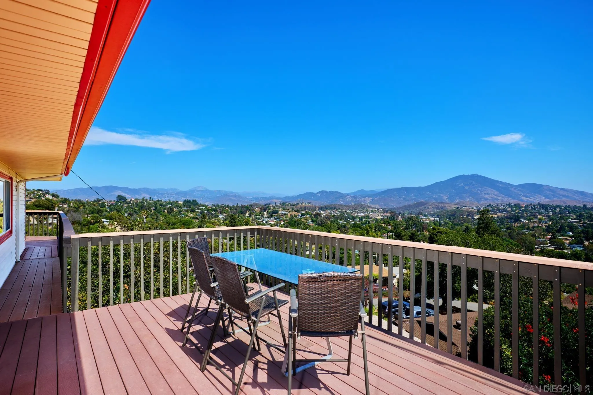 https://cdn.realtyfeed.com/cdn/127/260014159/03219068c97c2ffd9065ad34988bb7e3.webp