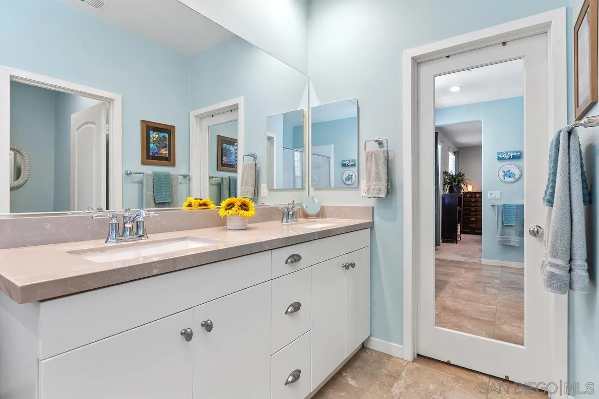 https://cdn.realtyfeed.com/cdn/127/260014160/152eb362149789f30c5f78d2923bb70b.webp