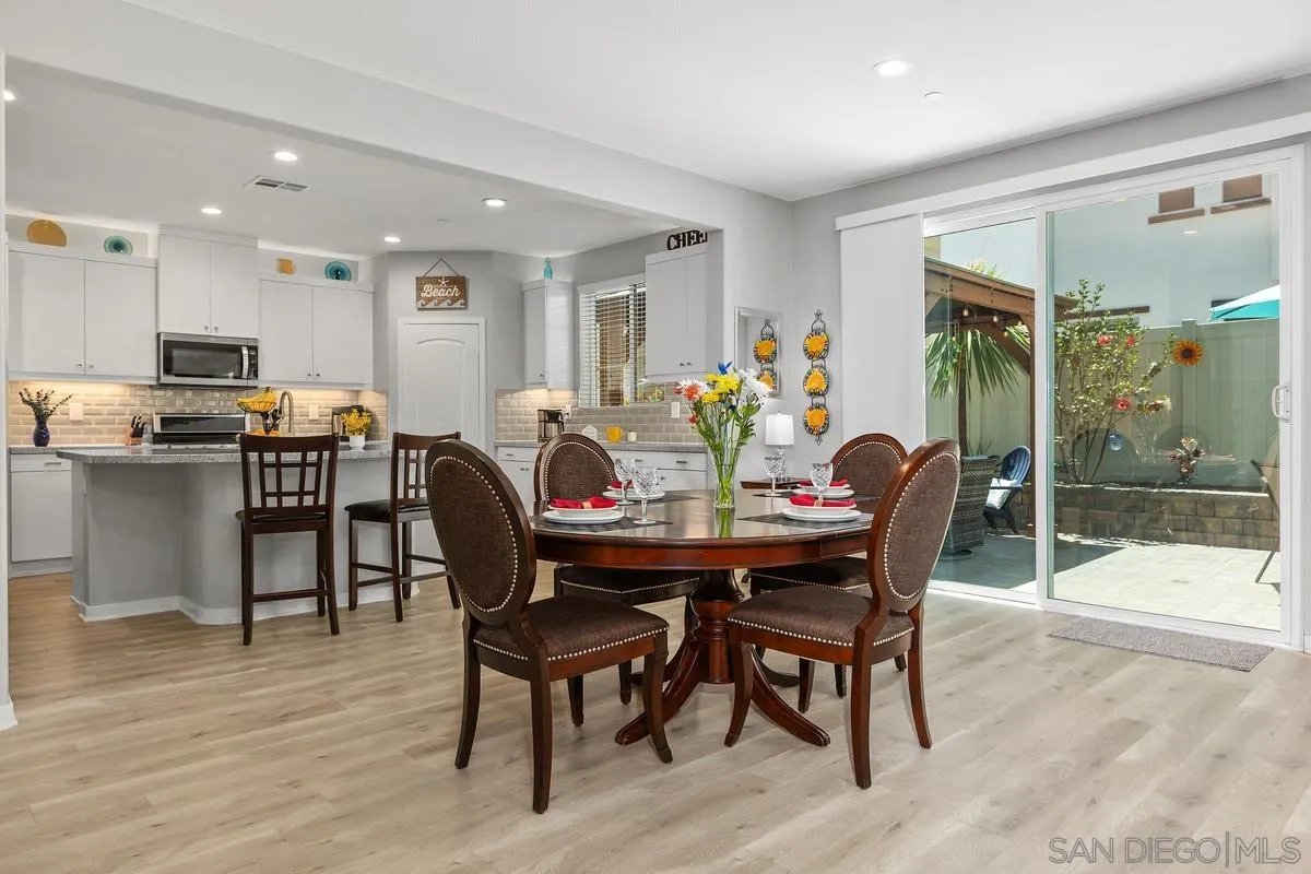 https://cdn.realtyfeed.com/cdn/127/260014160/30ee2f55d67ba4fbc97faadfffdc5d8a.webp