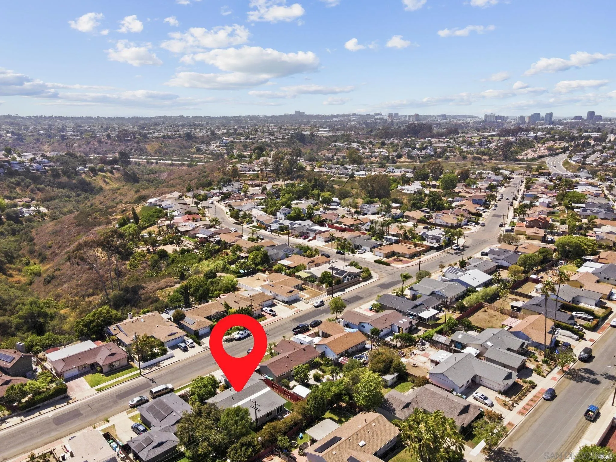 https://cdn.realtyfeed.com/cdn/127/260014161/20f20e95e044072573052ffbbd0d338e.webp